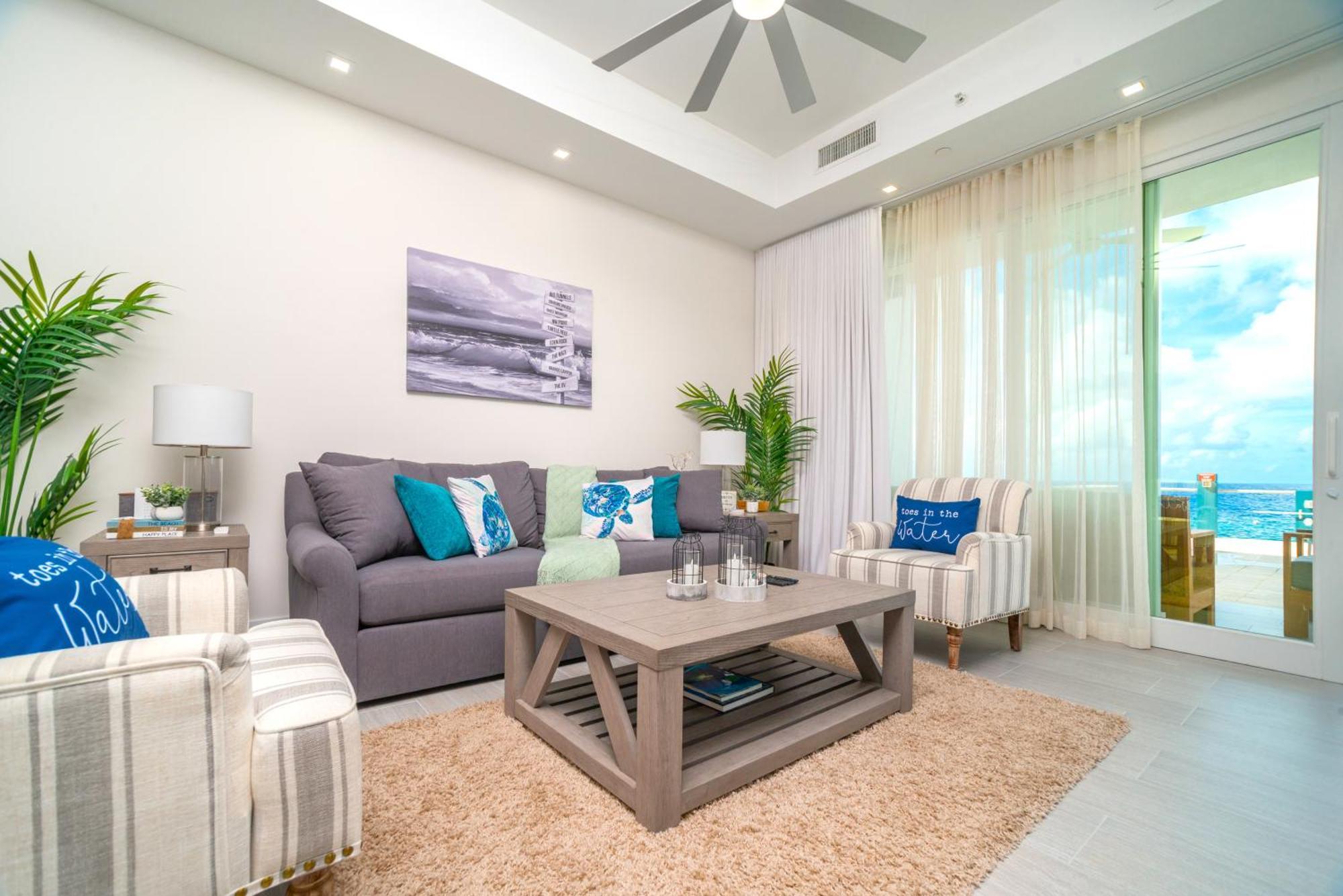 Lighthouse Point Residences Apartment West Bay