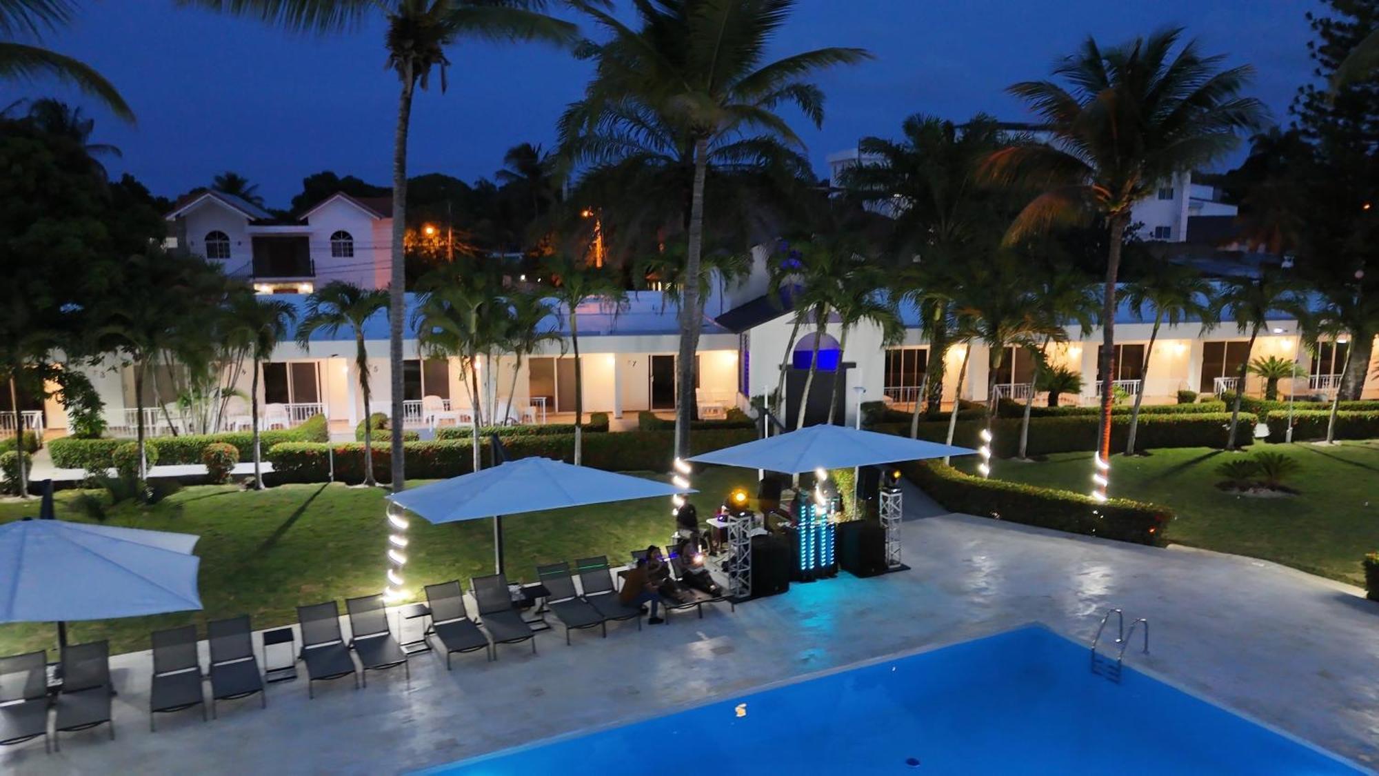 El Colibri Hotel