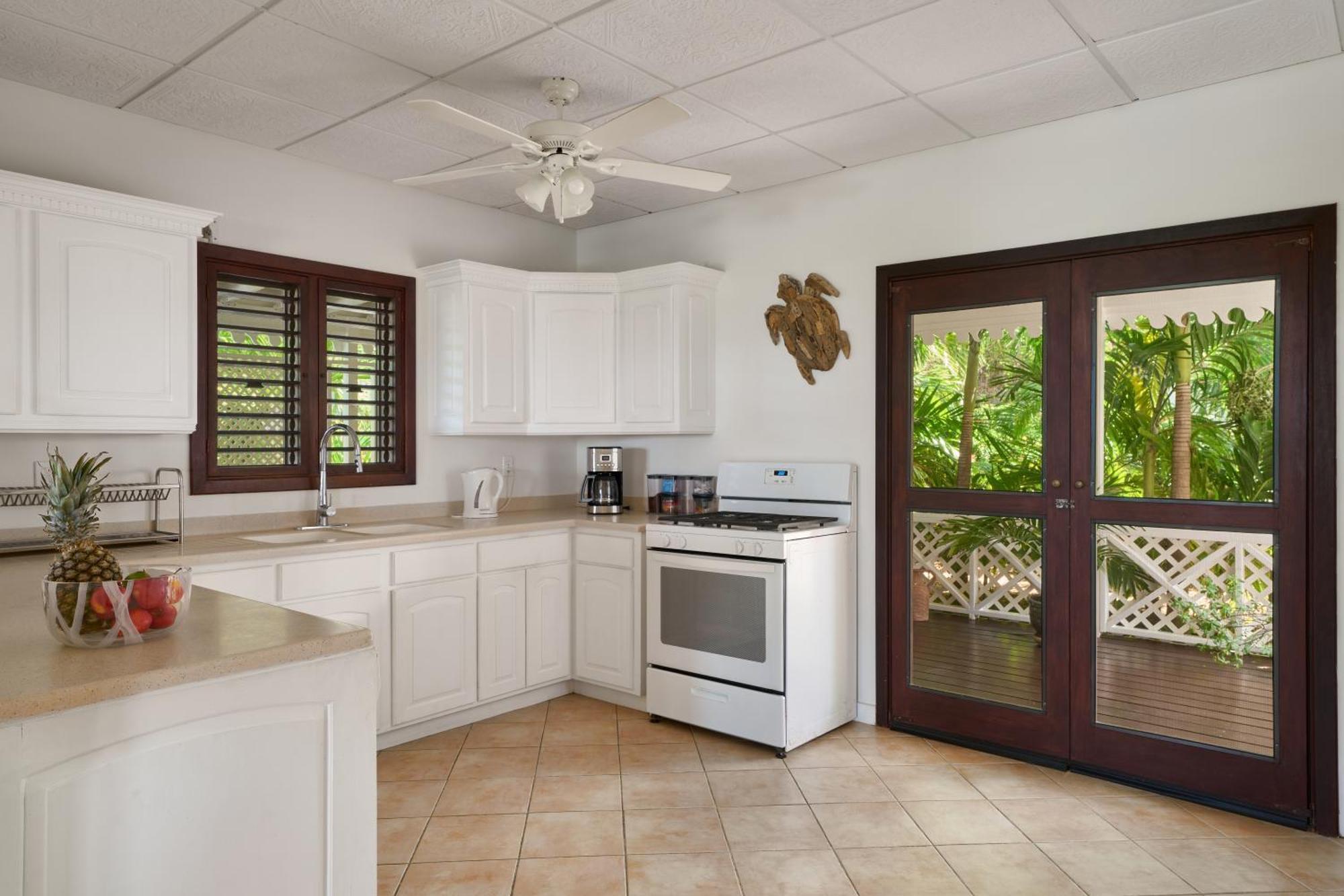 Rare 3 Bedroom Ocean View With Private Pool Dickenson Bay
