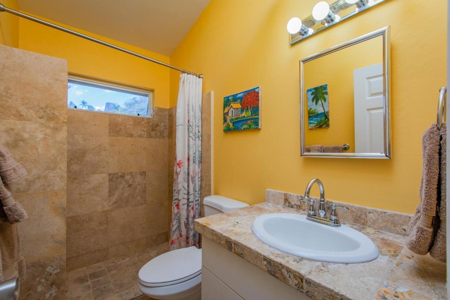 Pousada Welcome To Walk To The Located Walking Distance To The And Caye Marina