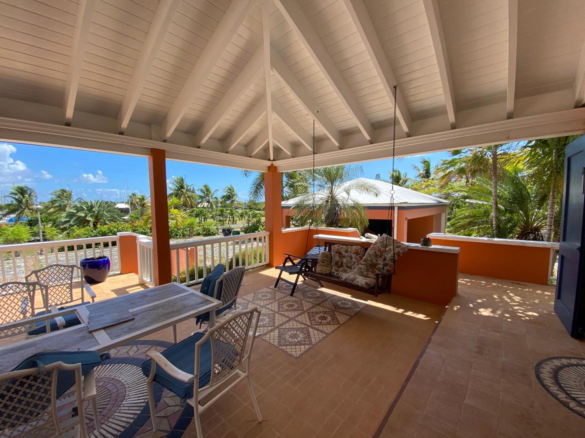 Welcome To Walk To The Located Walking Distance To The And Caye Marina Pousada