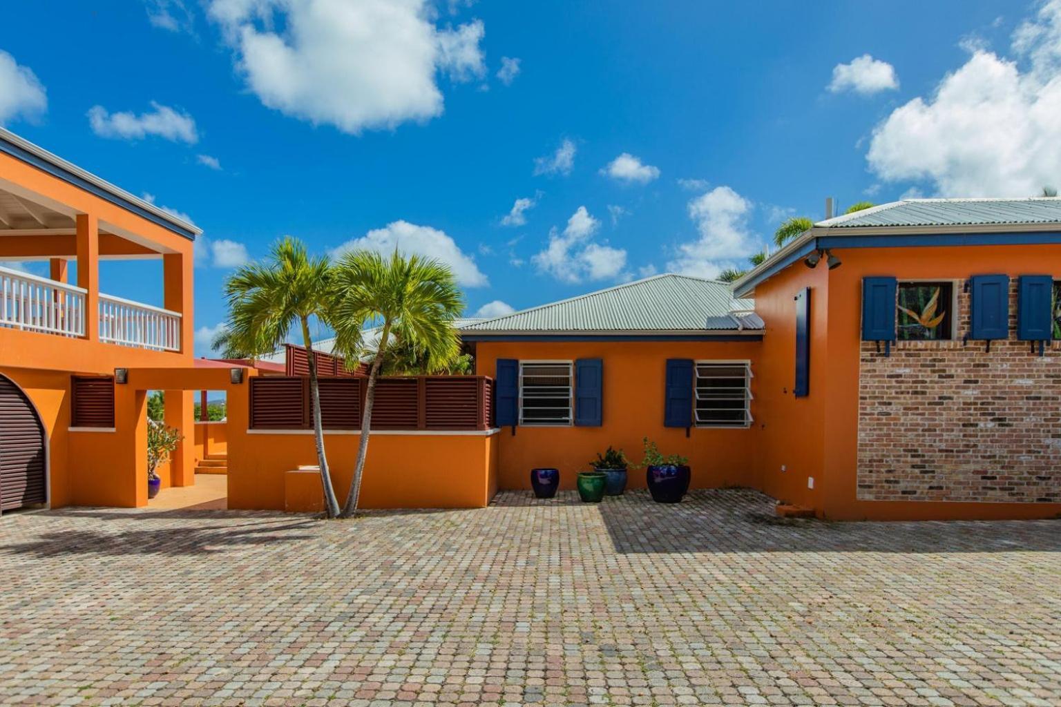 Welcome To Walk To The Located Walking Distance To The And Caye Marina Pousada Christiansted