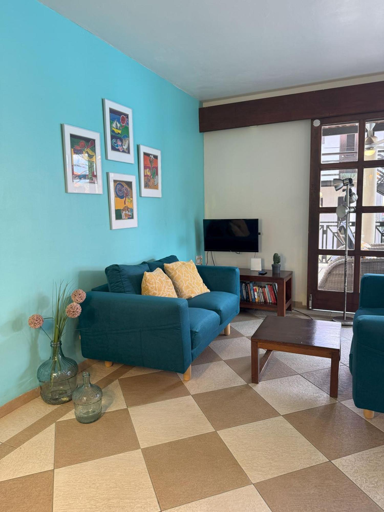 25 3-min Beach-pool-golf *