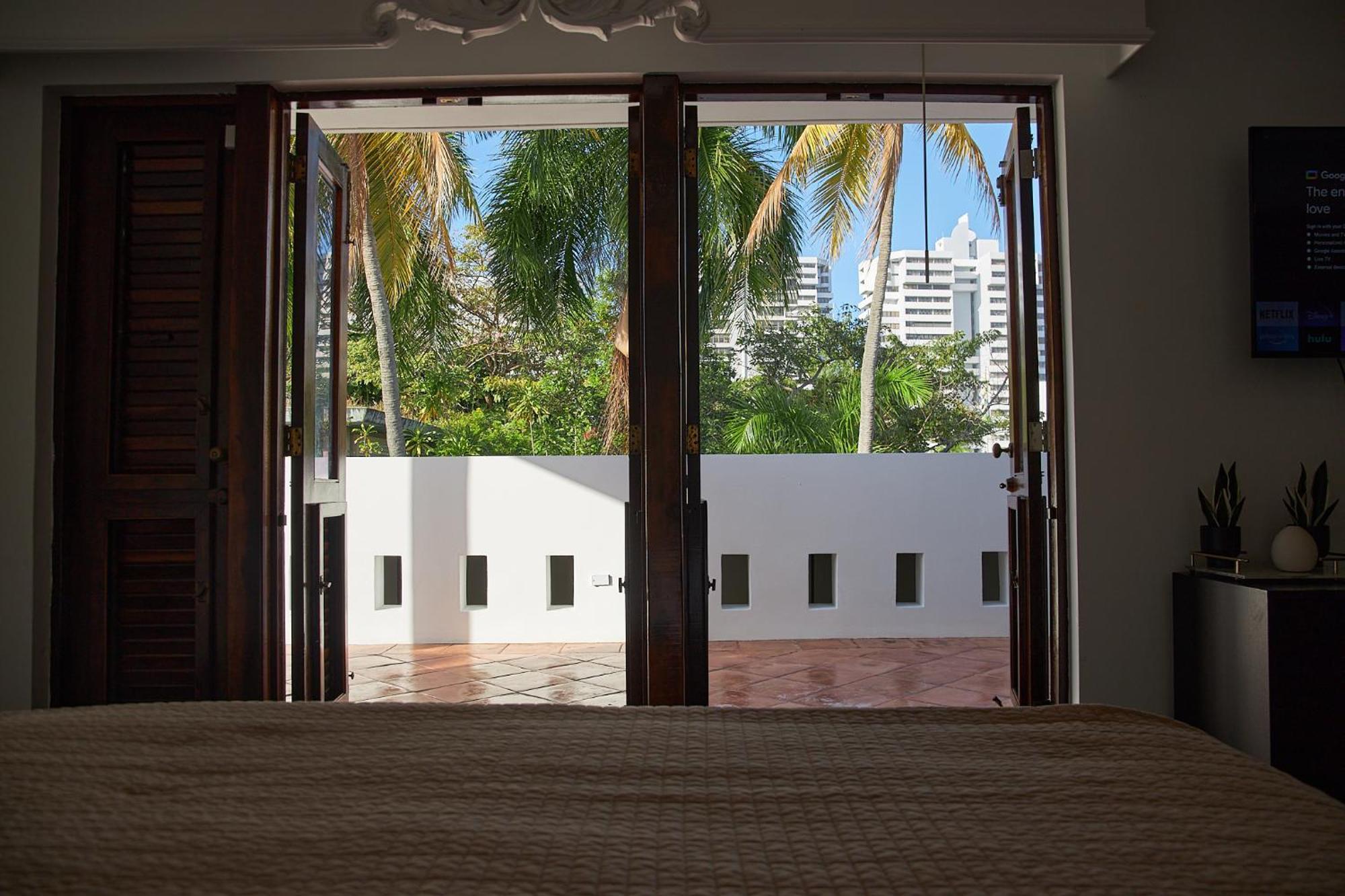 Ola Boutique Hotel