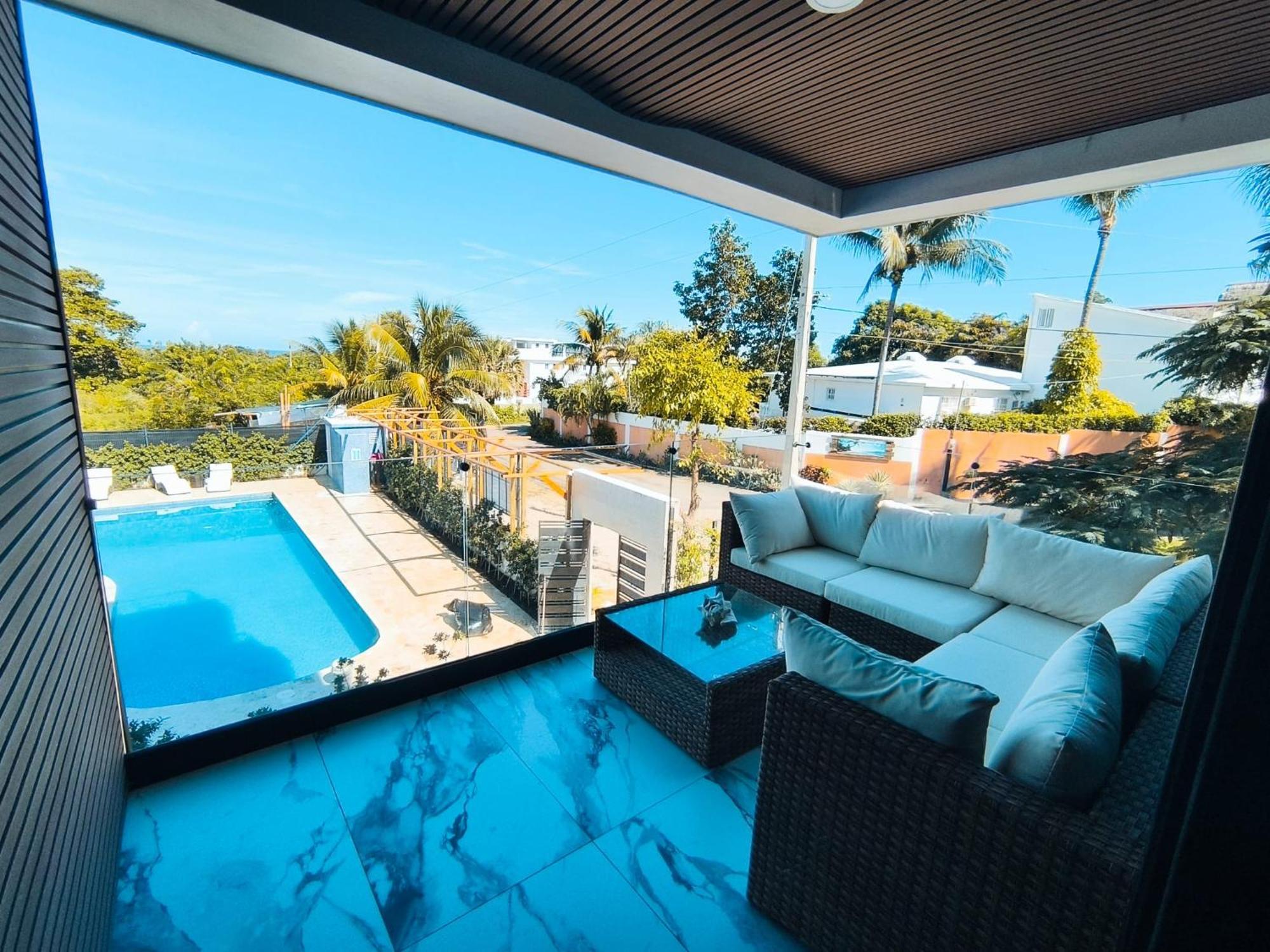 Surf One Hotel *
