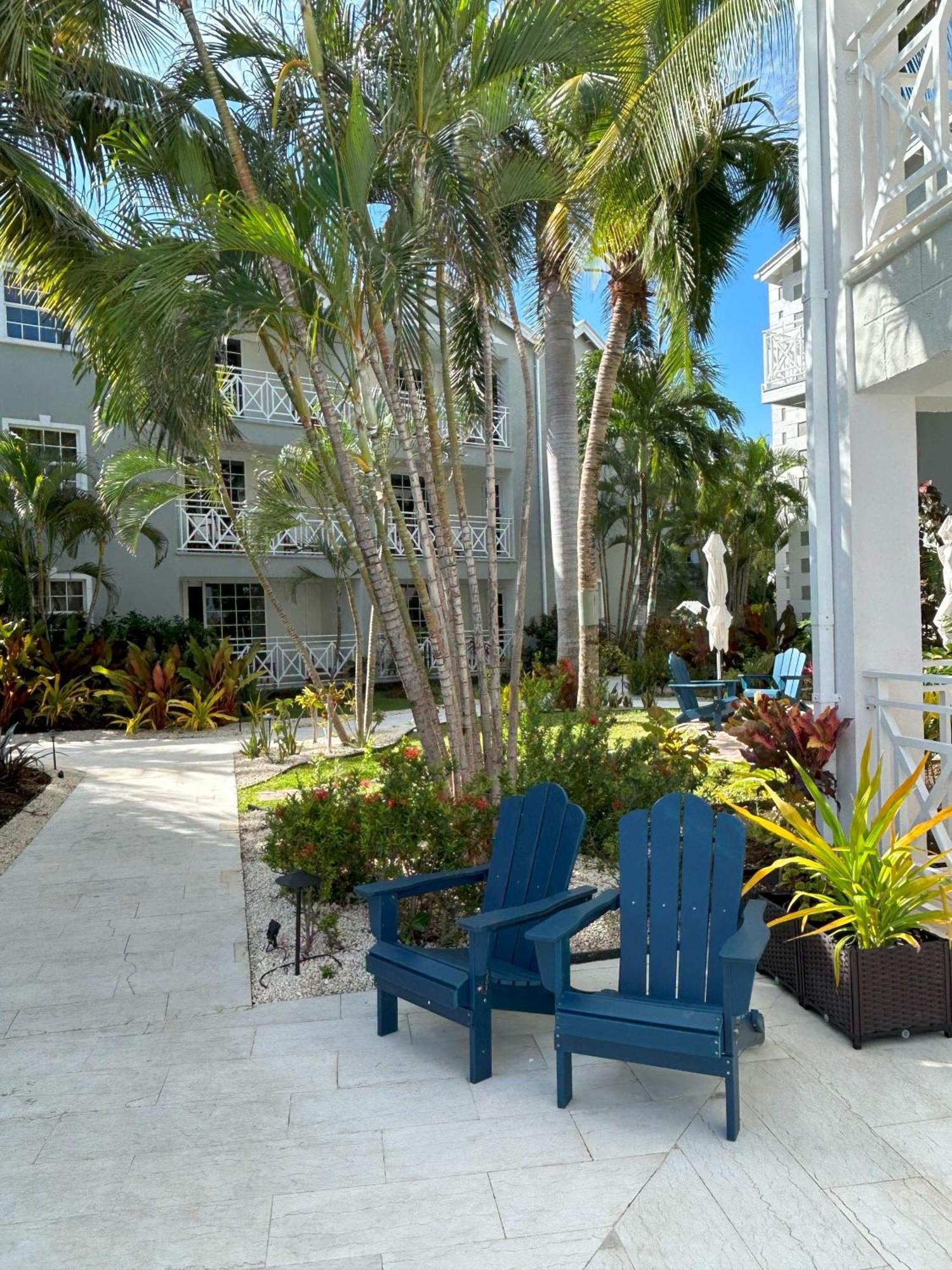 Hotel South Point Inc