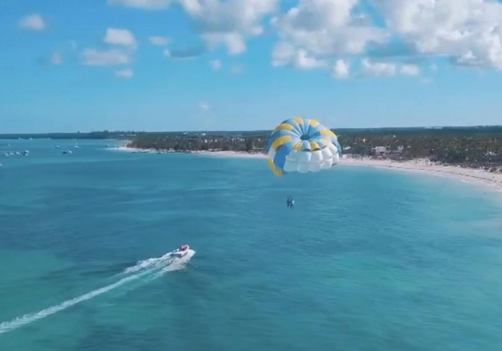 Los Corales And - Beach Club, Spa, Restaurants Hotel