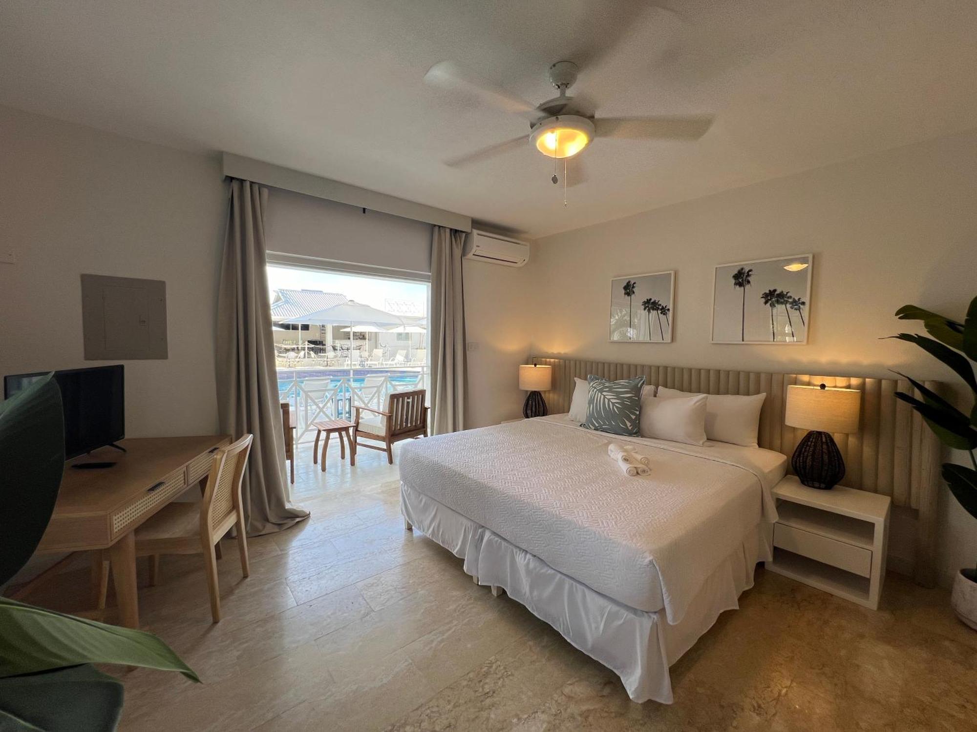 Hotel South Point Inc Christ Church