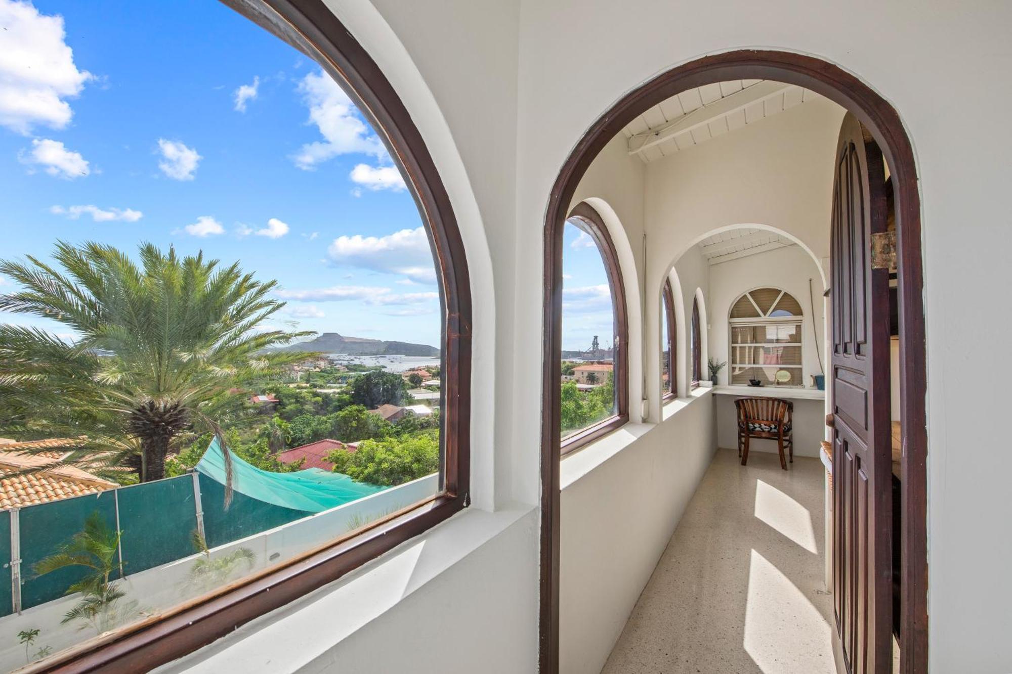 Million Dollar View Spanish Hacienda Style Luxury In Villa