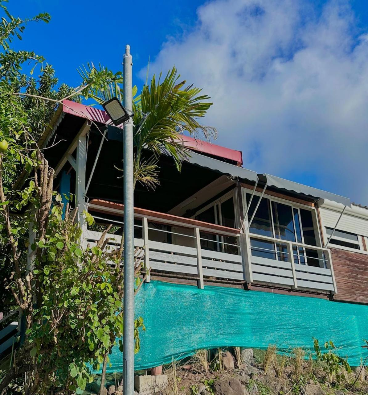 Apartment Le Mahogany Sur La De Petit-anse Bouillante