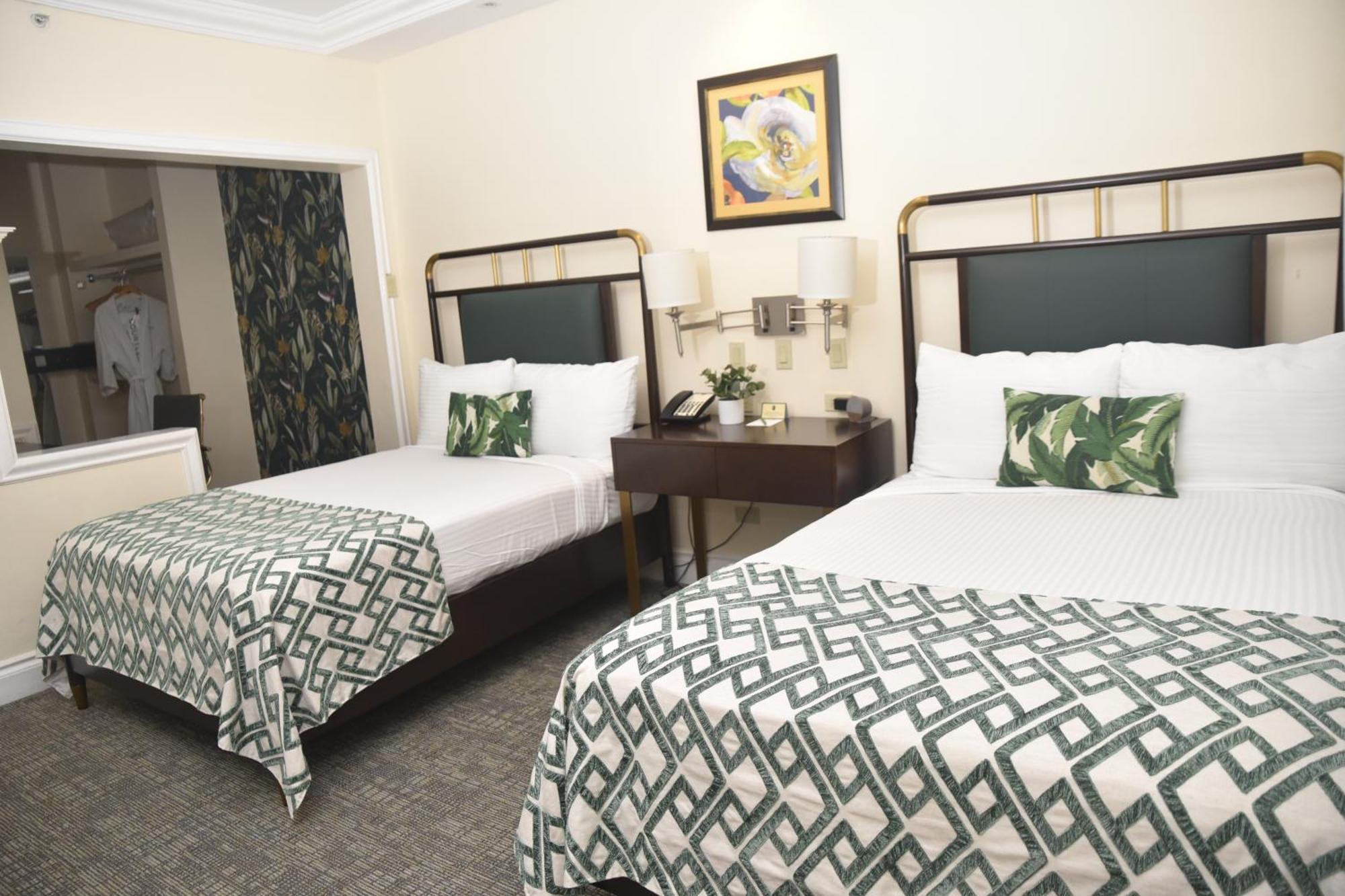 Courtleigh & Hotel 5*