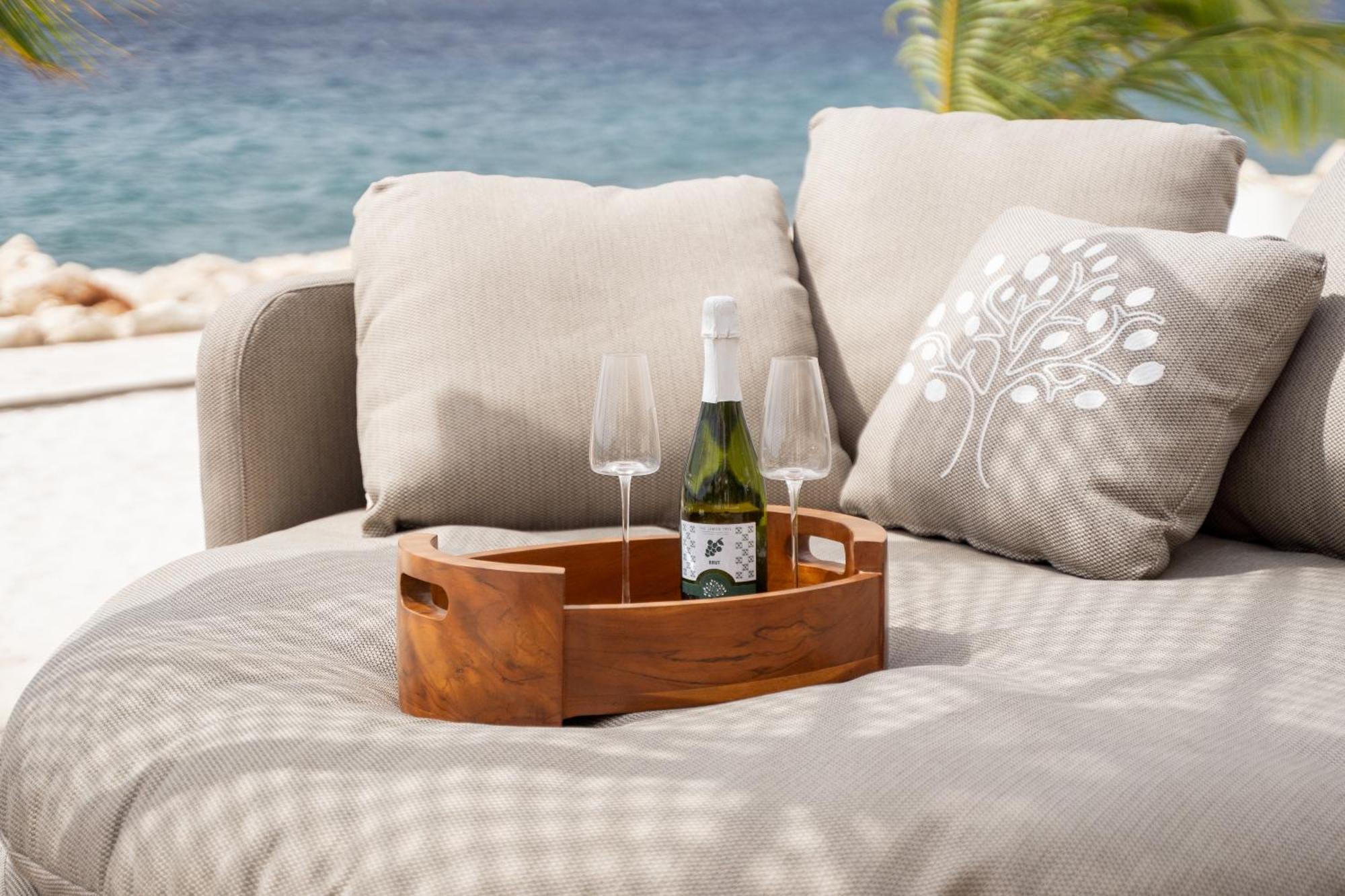 Art Curacao 4* Willemstad