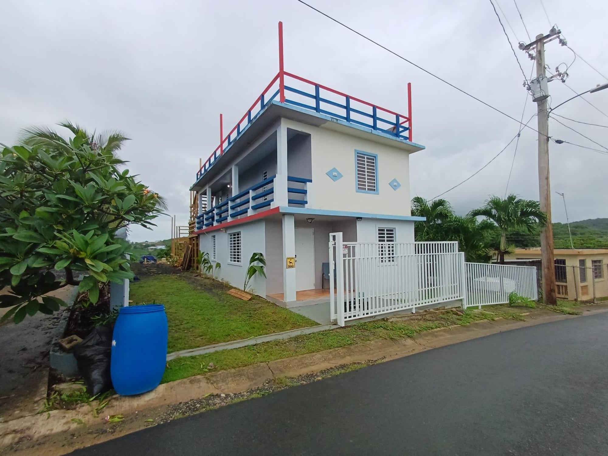 Rooster Run Glamping Has Rooftop And Off The Ground Glamping Experience For 1 To 16 In A Single Tent And Views Of The Rain Forrest And To Culebra Across The Atlantic Ocean W Tents, Linens, Deluxe Air Beds, Warm Shower And At A Great Pric Luxury tent *