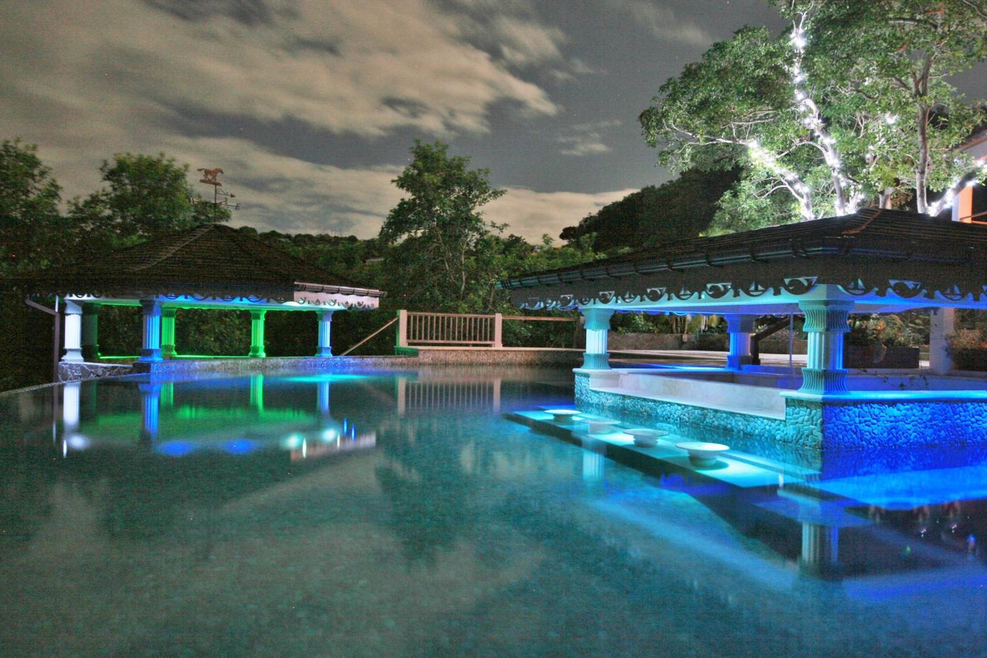 Tropical Hideaway 5*