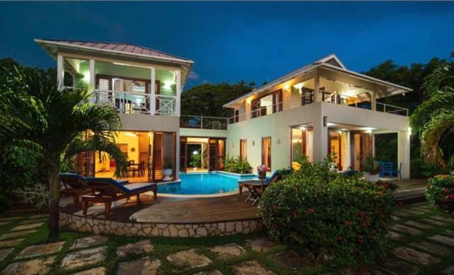 Hospitality Expert Little Waters Villa *