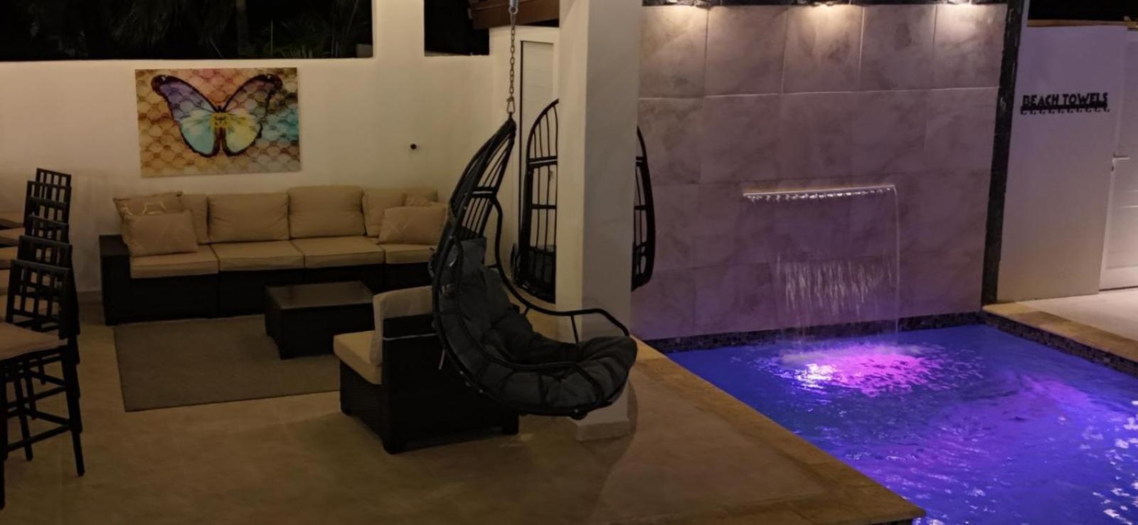 New Tropical Indulgence Sotto Del Sol 7br By Bocobay Villa *