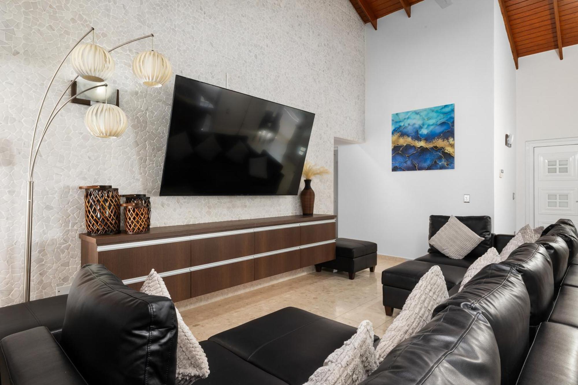 New Tropical Indulgence Sotto Del Sol 7br By Bocobay * Palm Beach