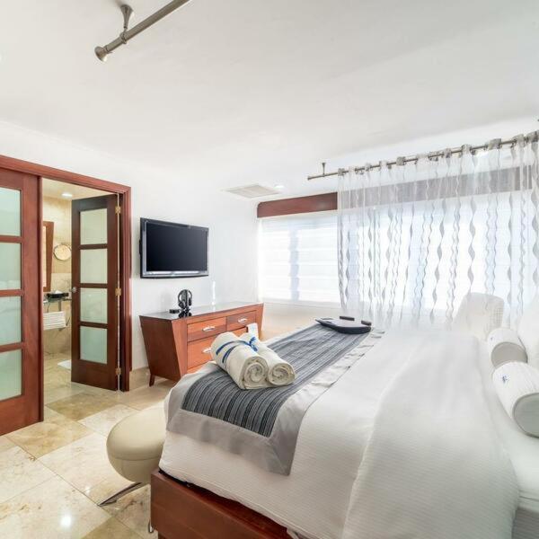 Hotel Hodelpa Gran Almirante 5*
