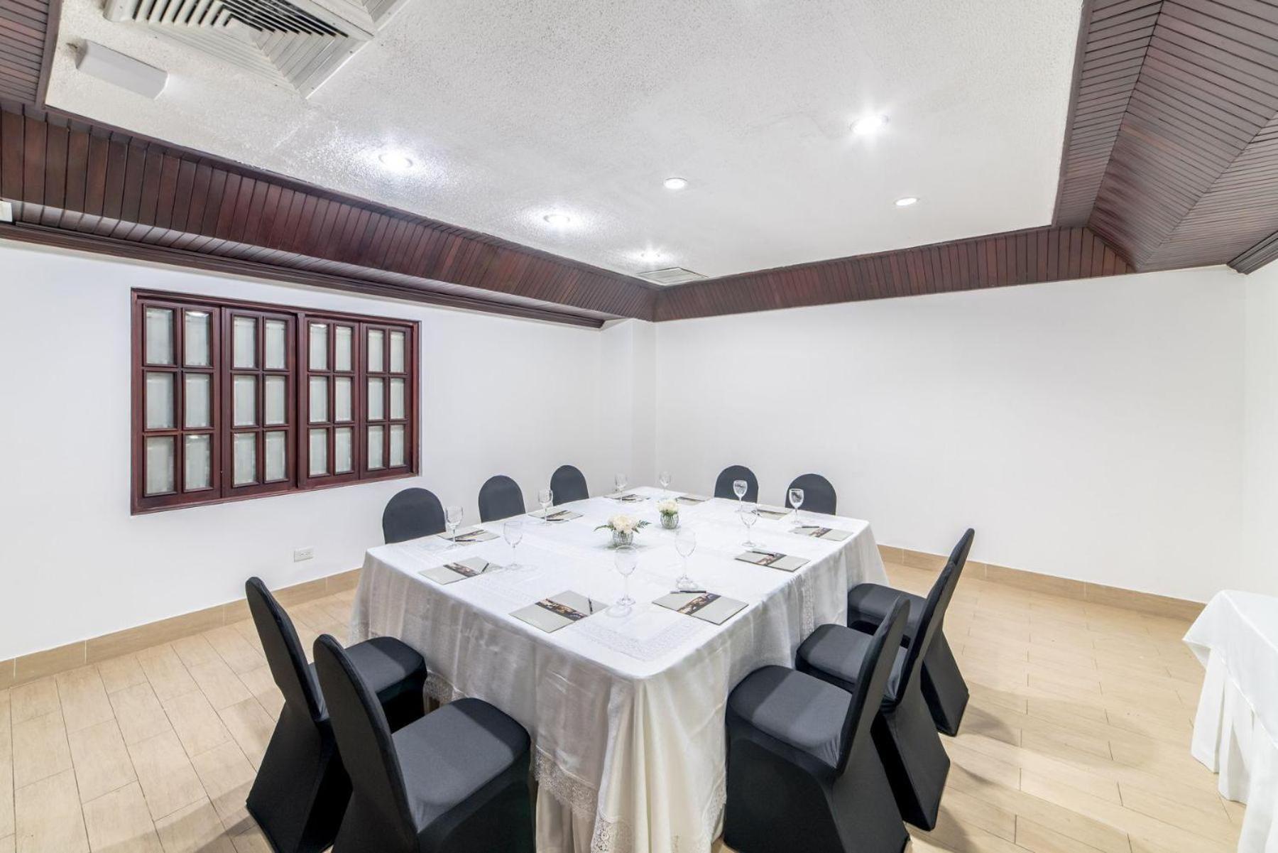Hotel Hodelpa Gran Almirante