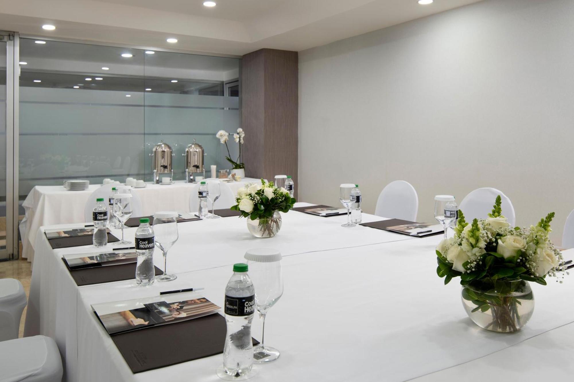 Hotel Hodelpa Gran Almirante 5*