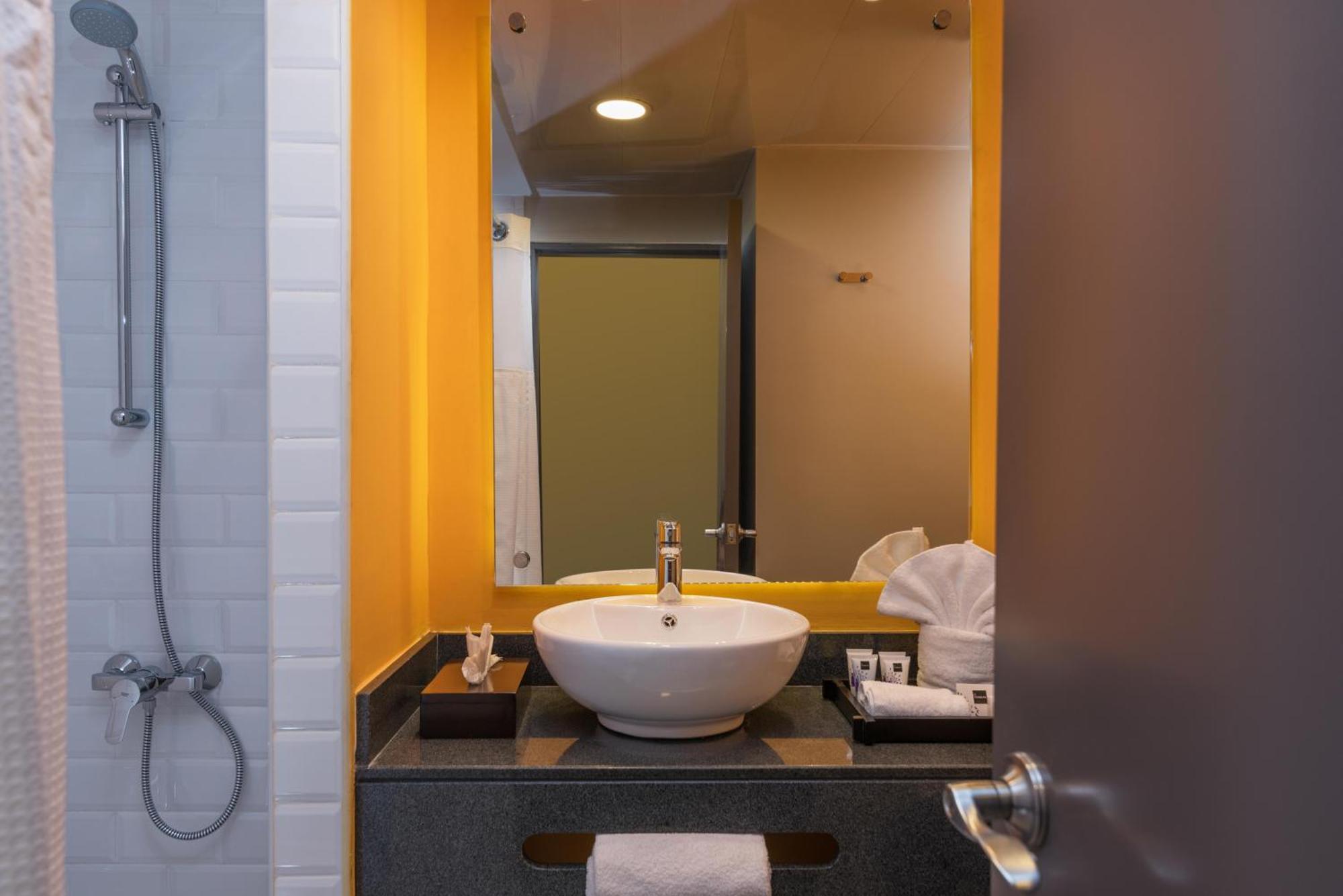 Novus Plaza Hodelpa Santo Domingo