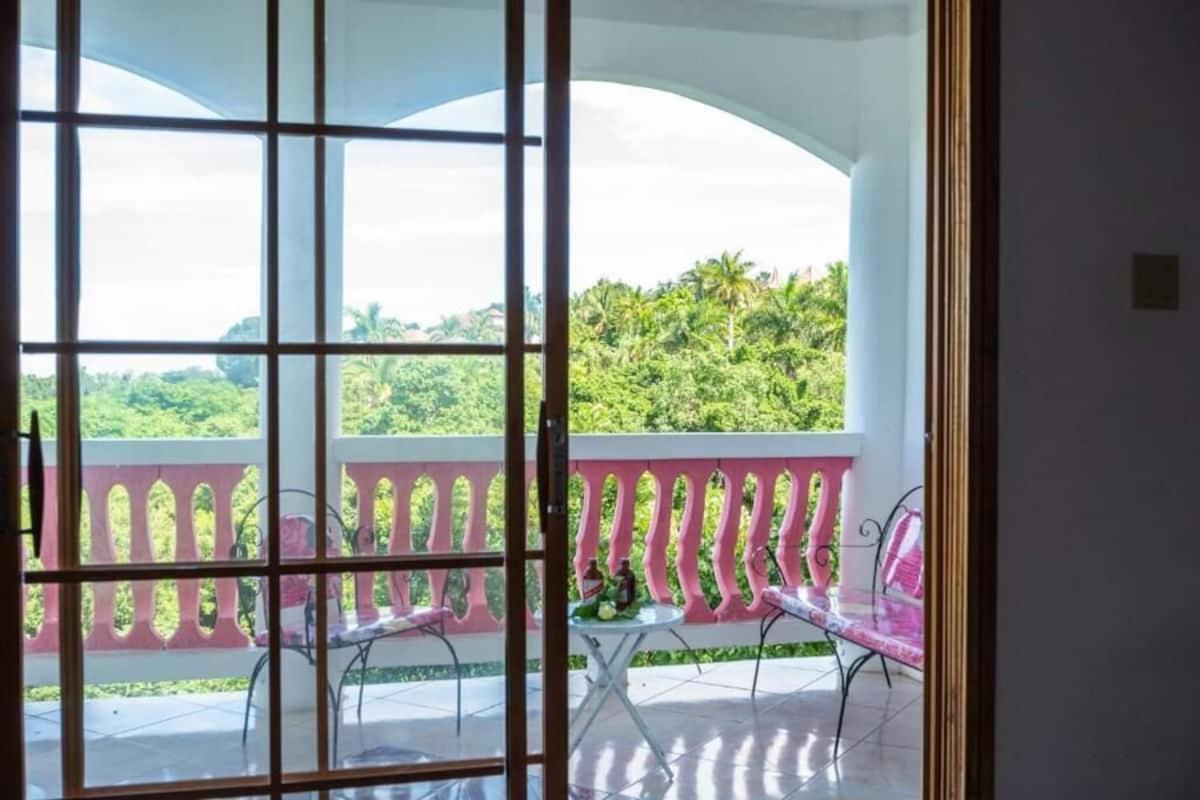 Casa de hóspedes Sweetsop Jamaica And Tours Montego Bay