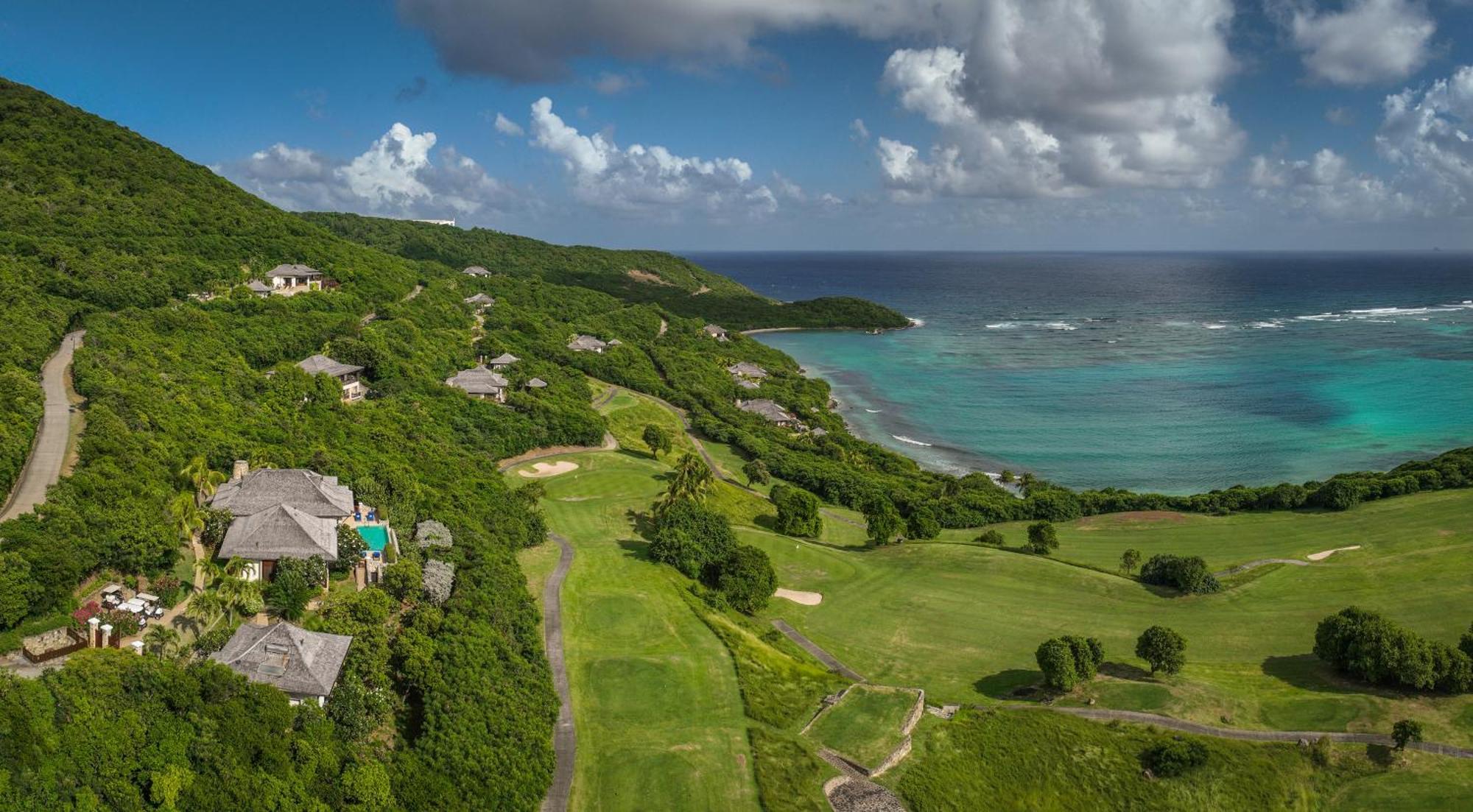 Canouan Estate & 5* Charlestown