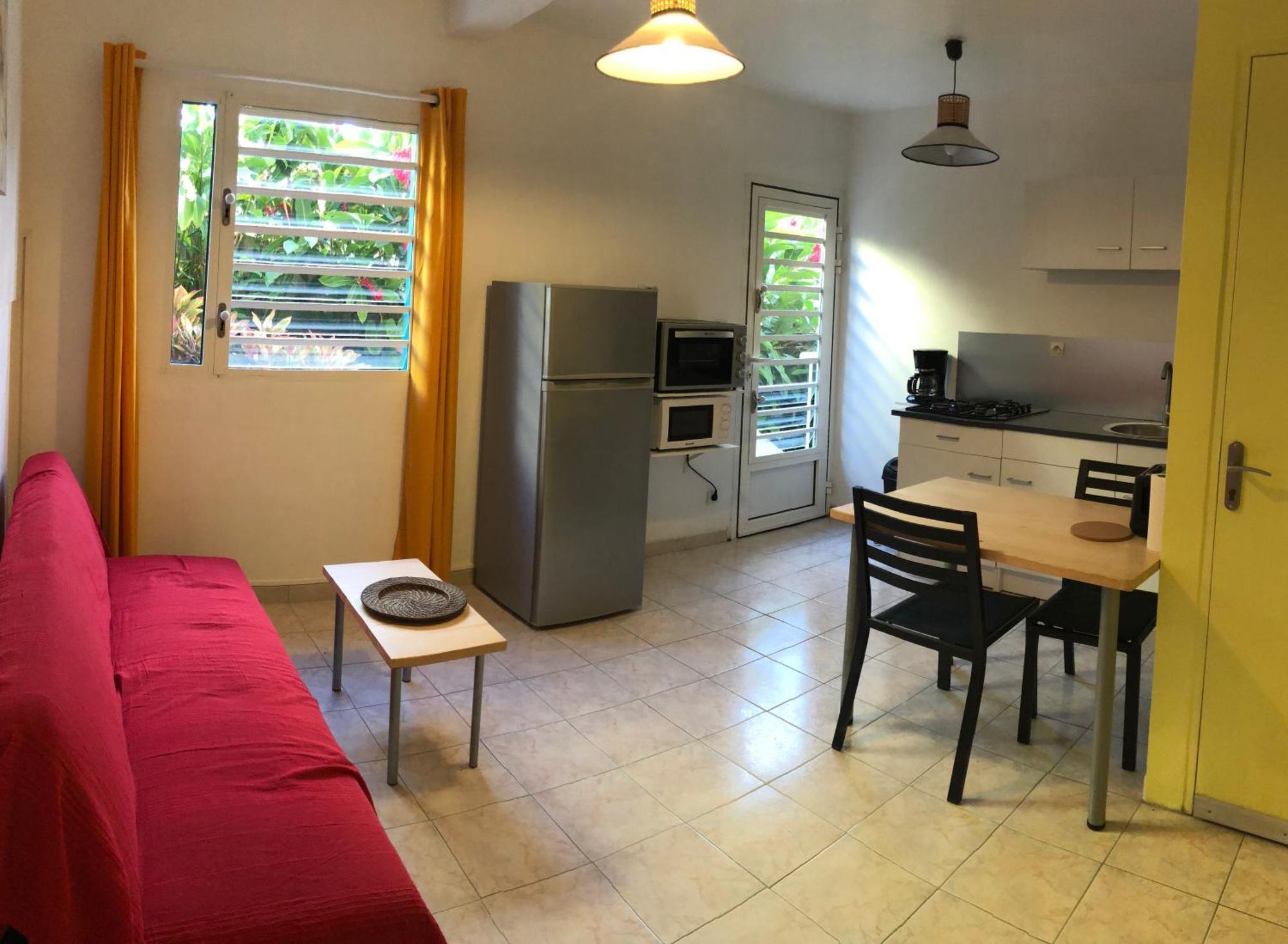 Les Marches De Paulina Apartment *