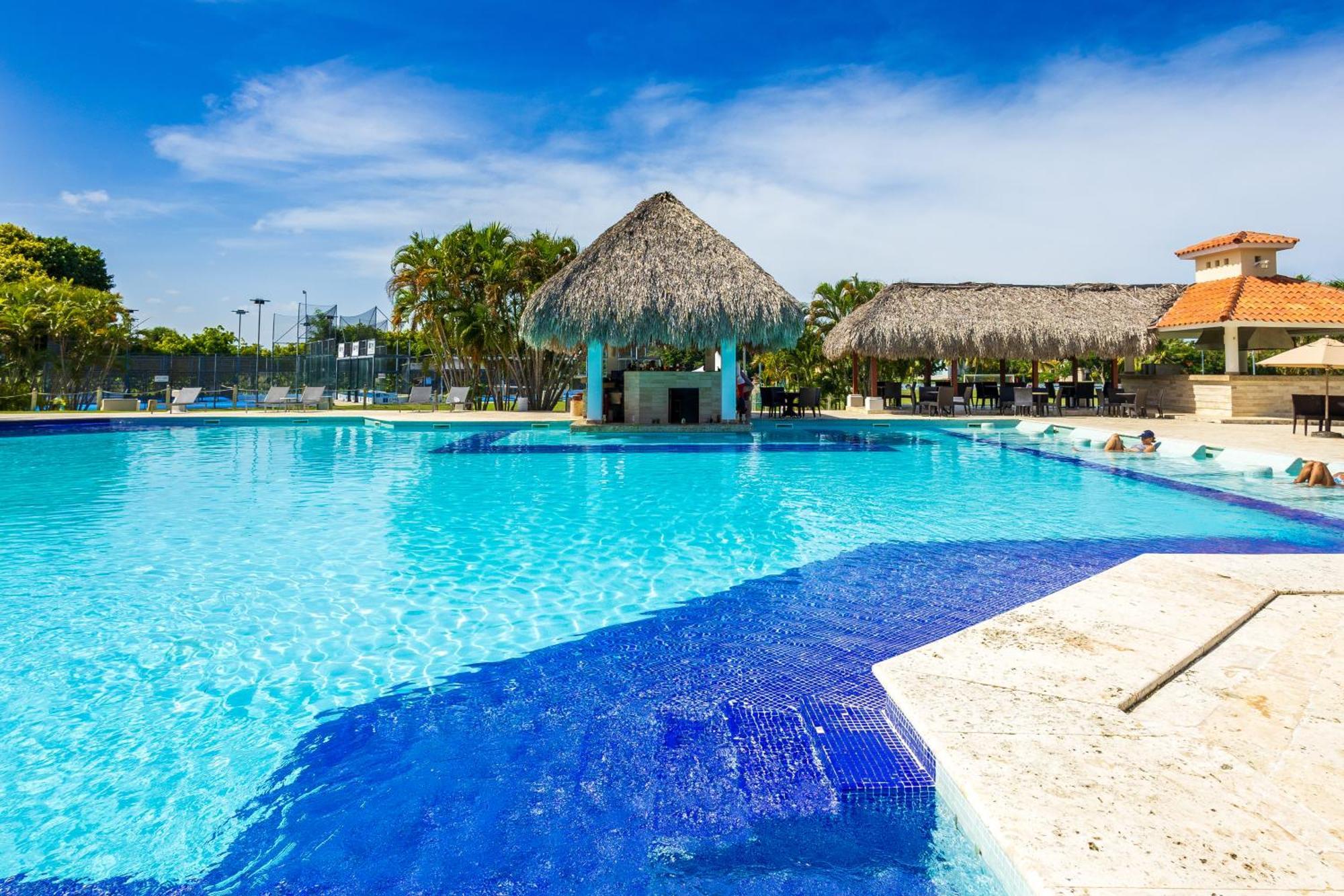Luxury In - Exclusive Waterfall With Private Pool, Bbq, Maid, Golf Pousada