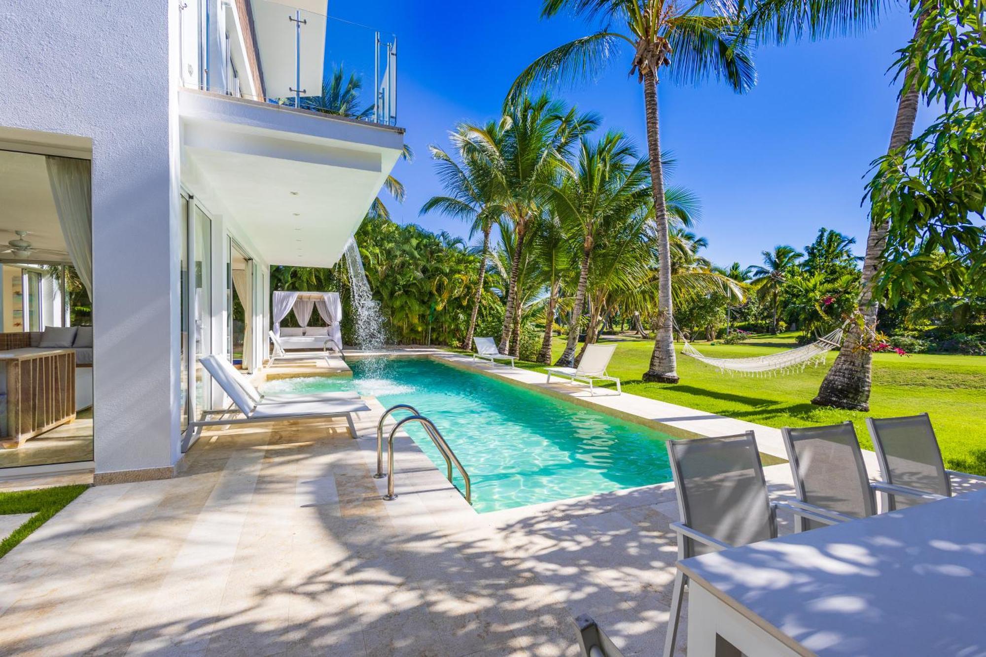 Luxury In - Exclusive Waterfall With Private Pool, Bbq, Maid, Golf Pousada
