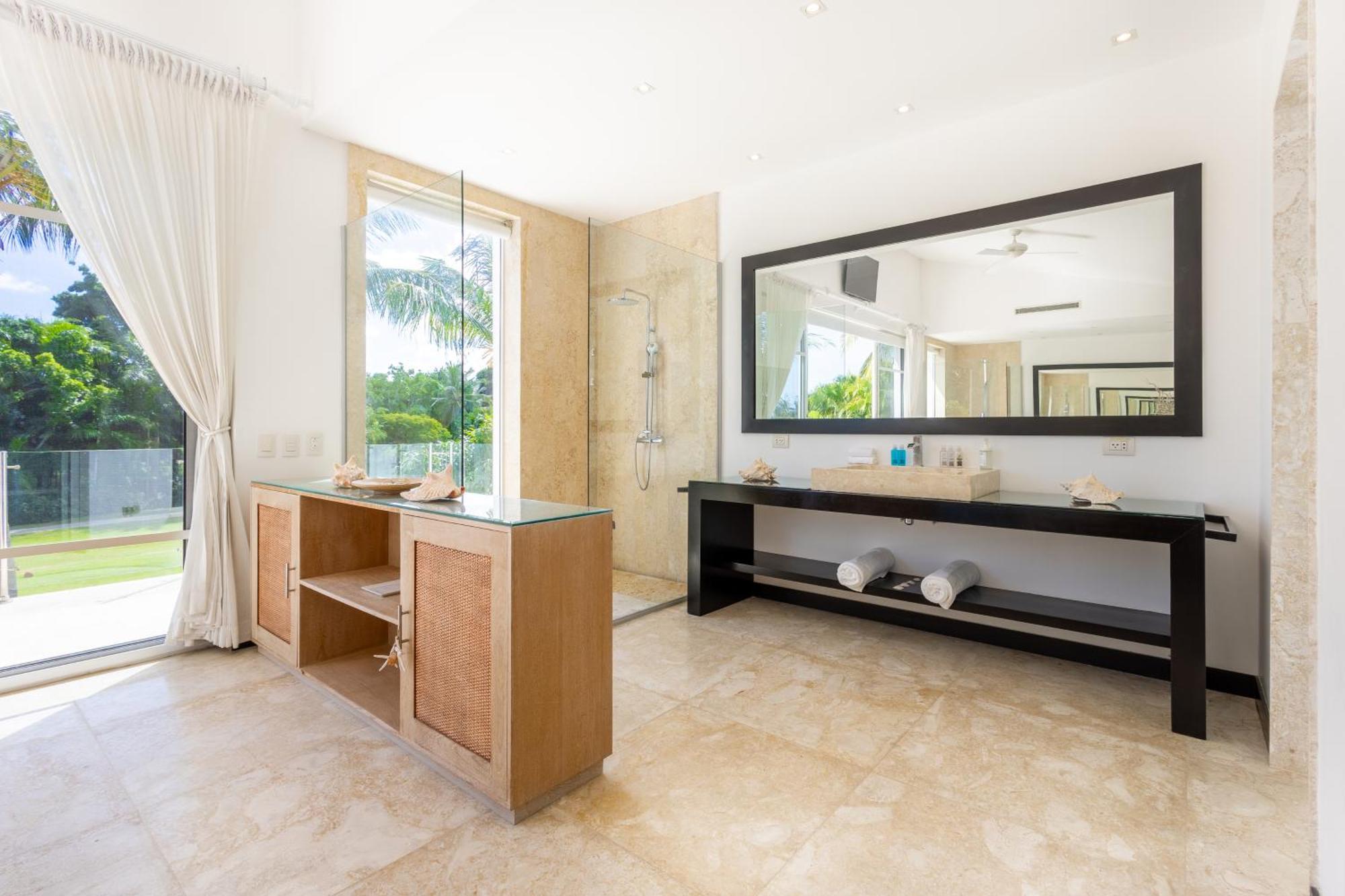 Luxury In - Exclusive Waterfall With Private Pool, Bbq, Maid, Golf Pousada