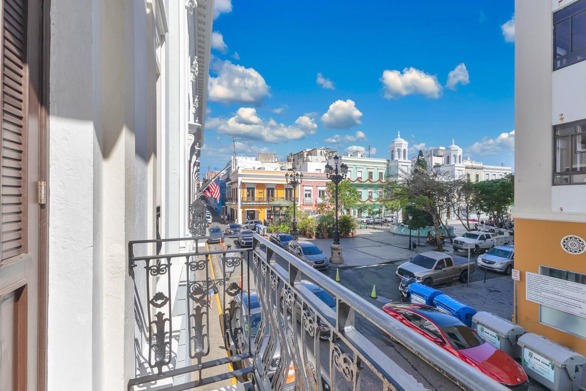 Armas Hotel San Juan