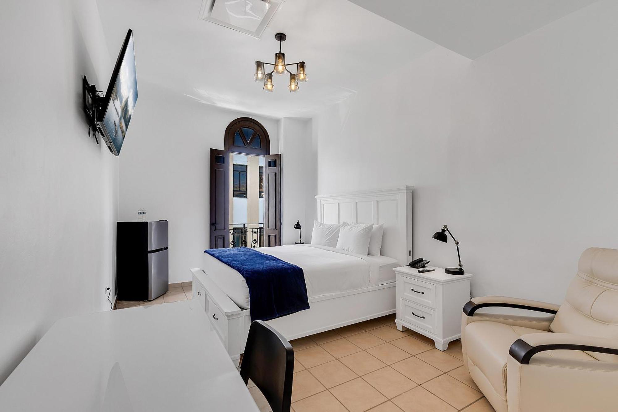 Armas Hotel San Juan