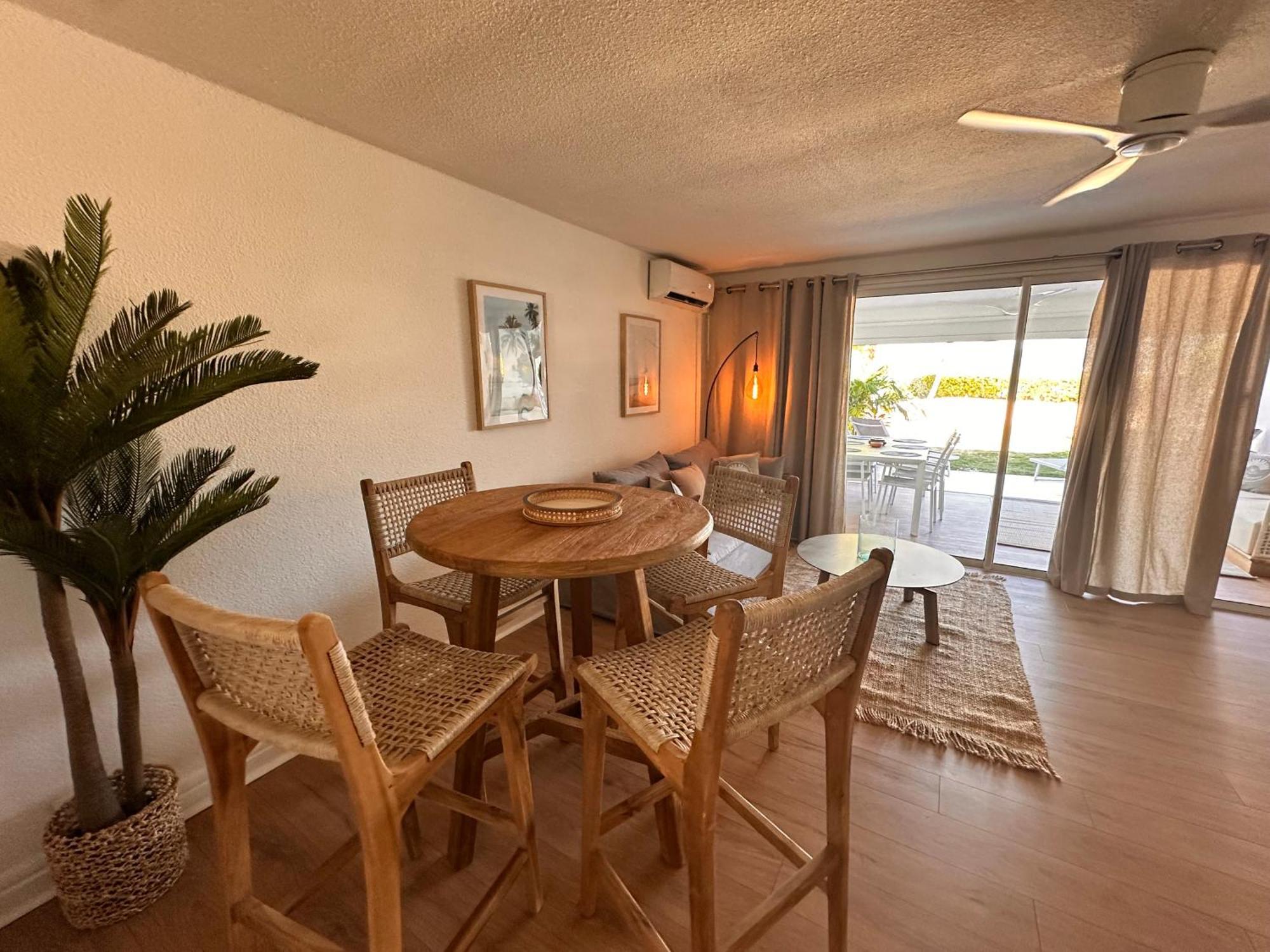 Holiday home Nouveau La Caribeenne Sur La 2 Bedrooms 2 Baths Piscine Tennis