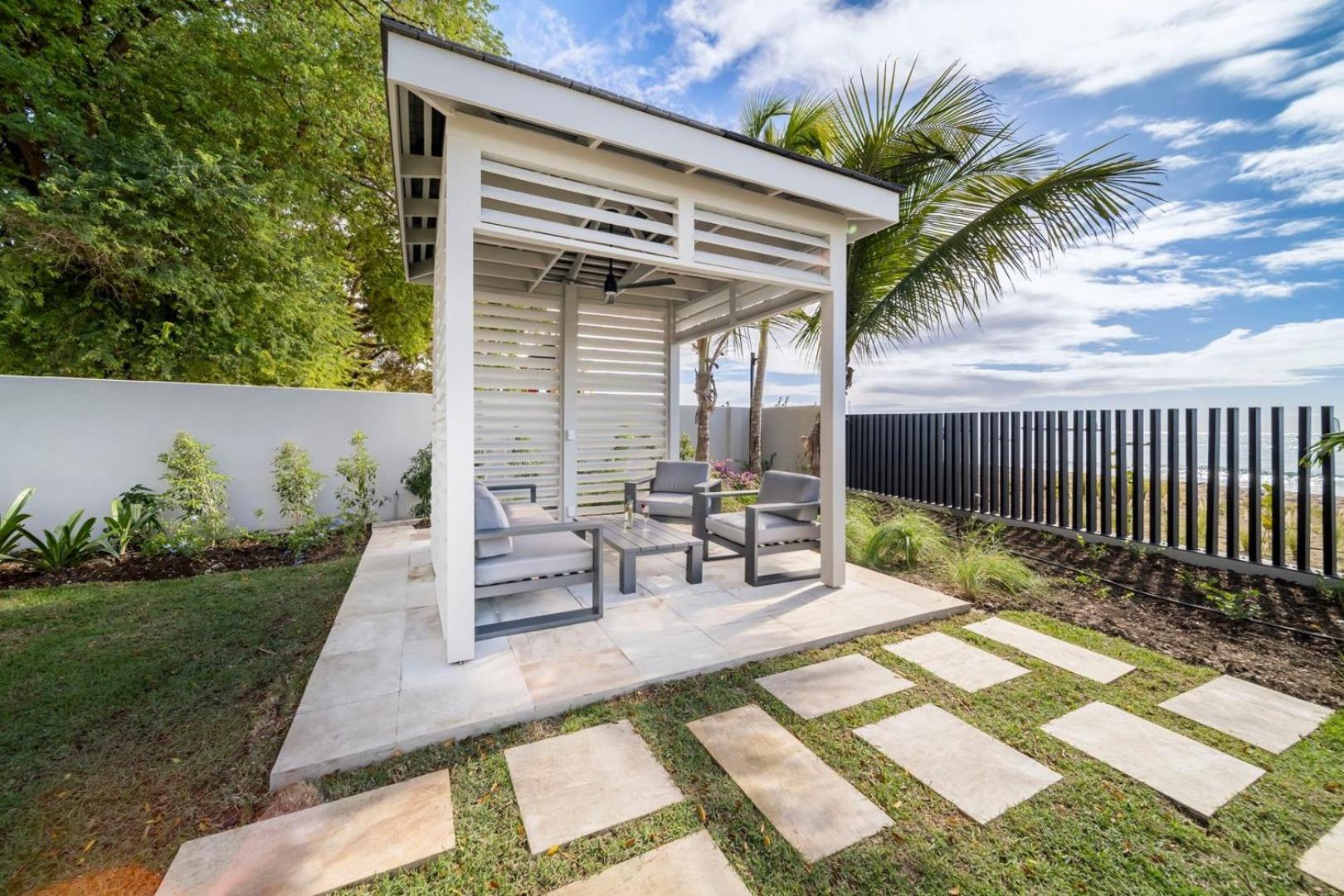 Allure 501 Apts * Bridgetown