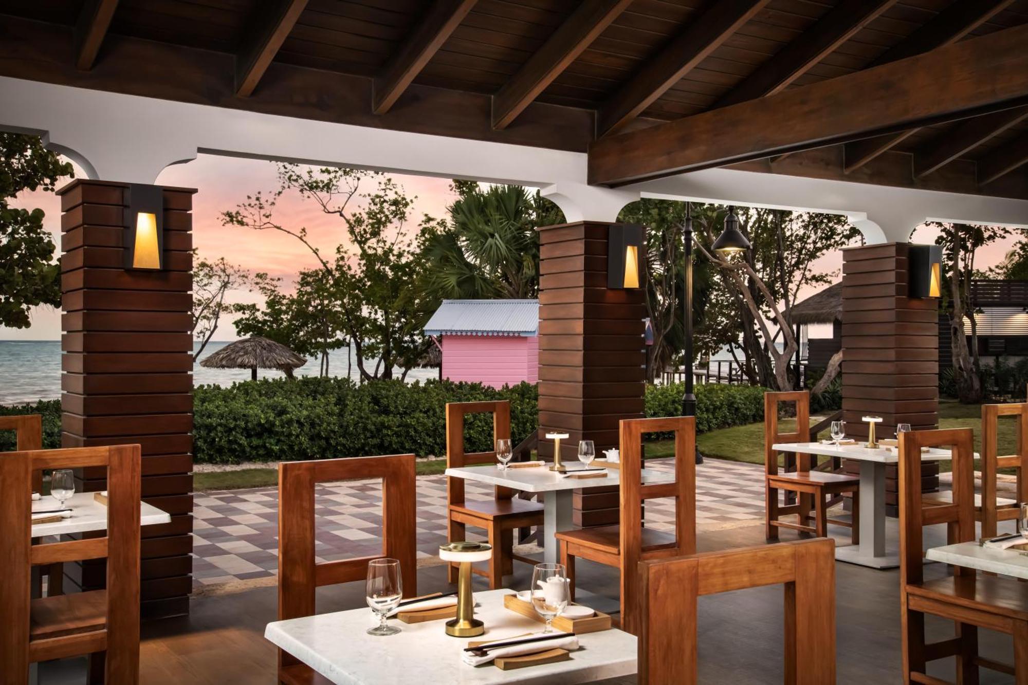 Resort Sandals South Coast - Couples Only (adults Only) Savanna-la-Mar