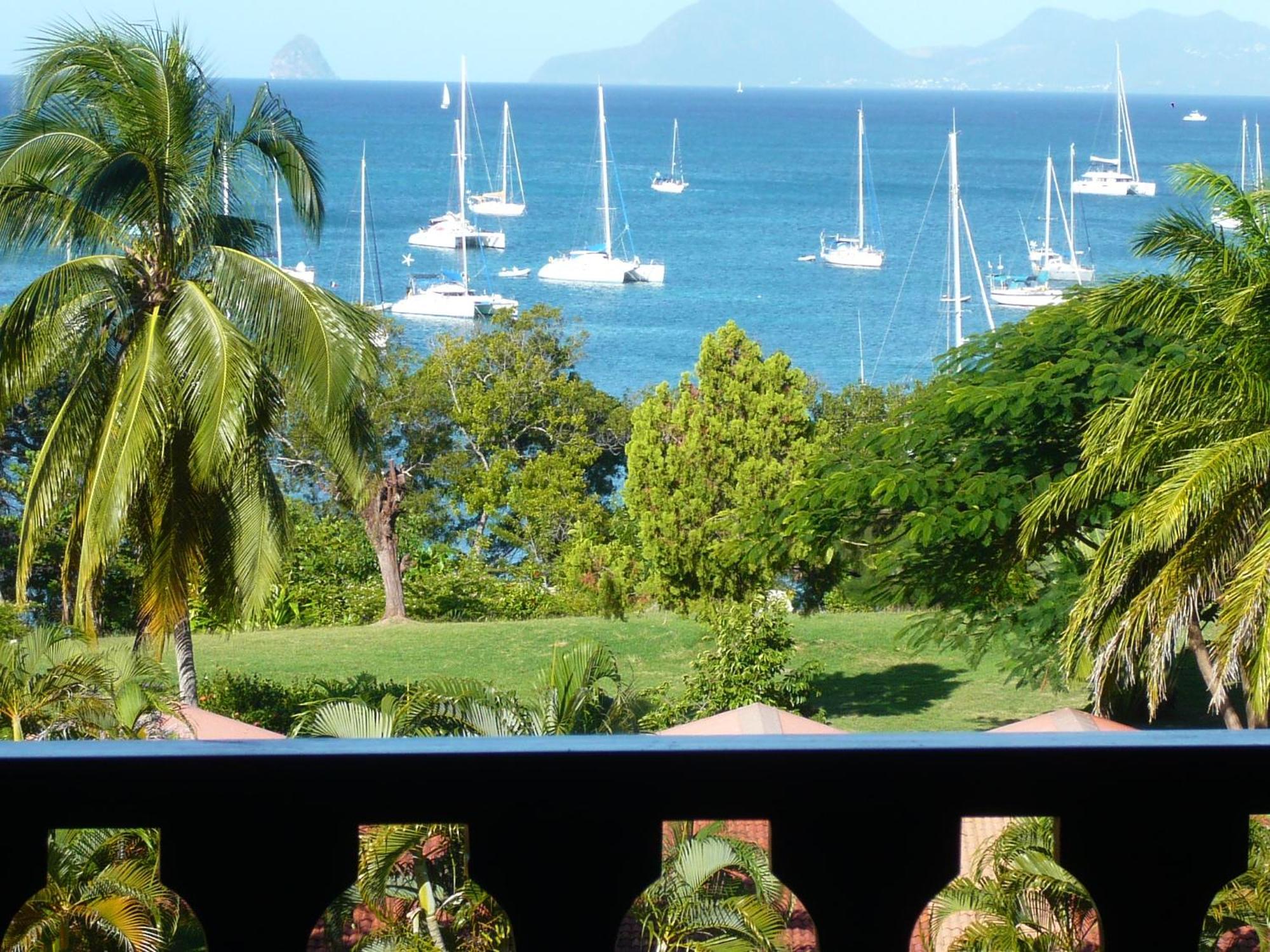 Apartment Bigouz La De L'anse Caritan