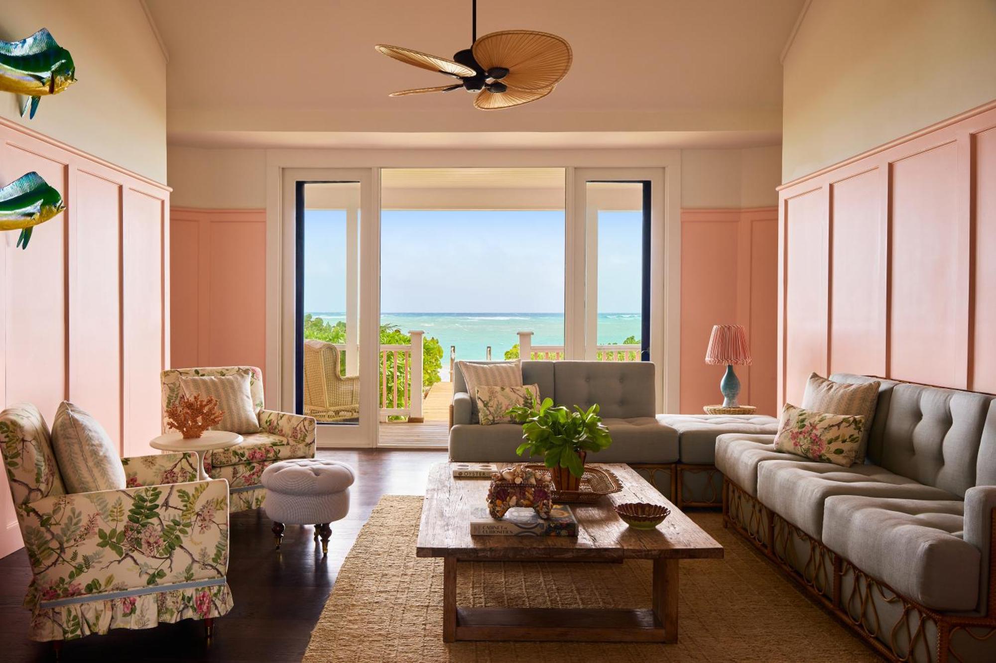 Coral Sands & 3*