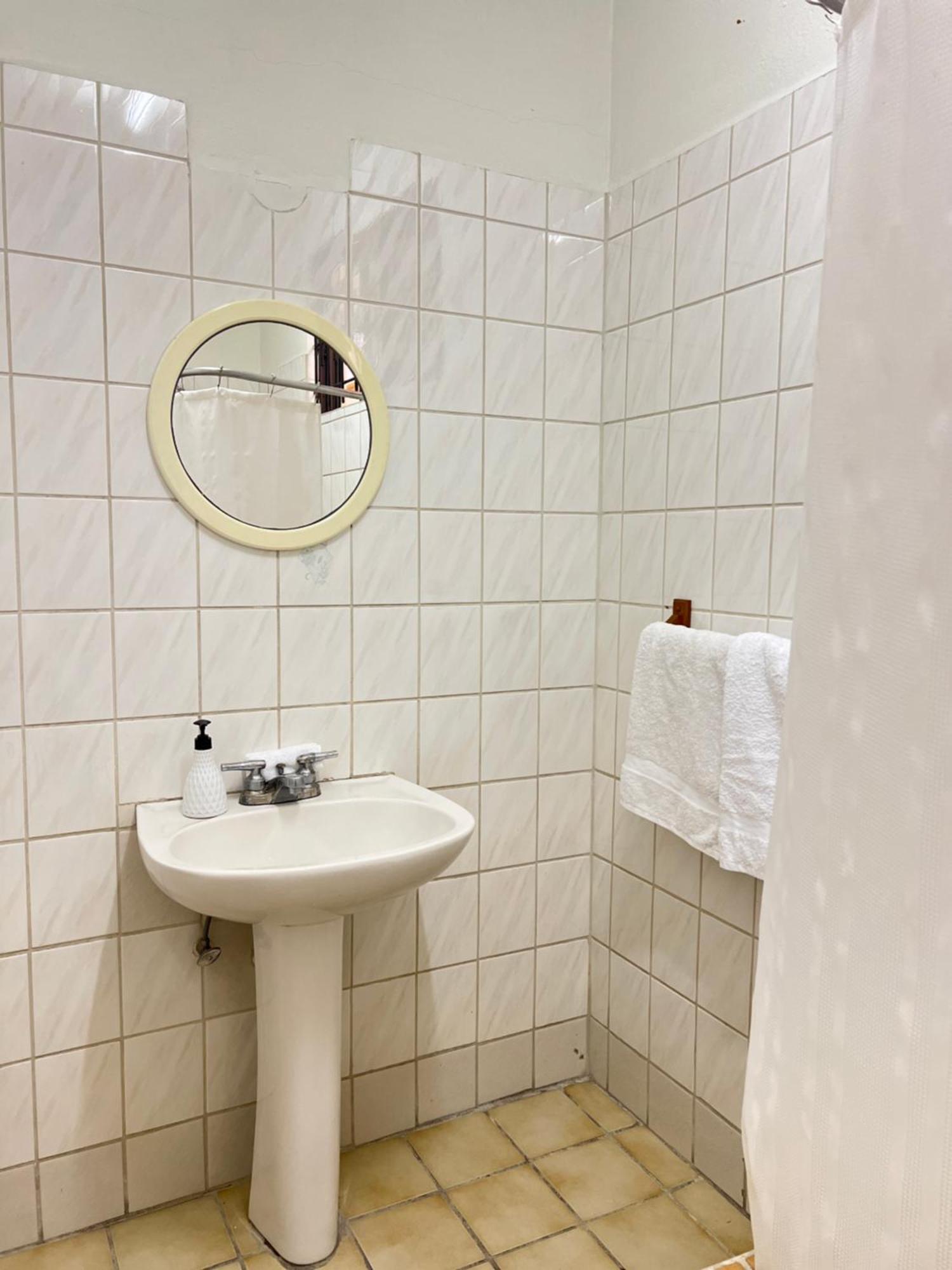 Seaview Apartel Capsule hotel Castries