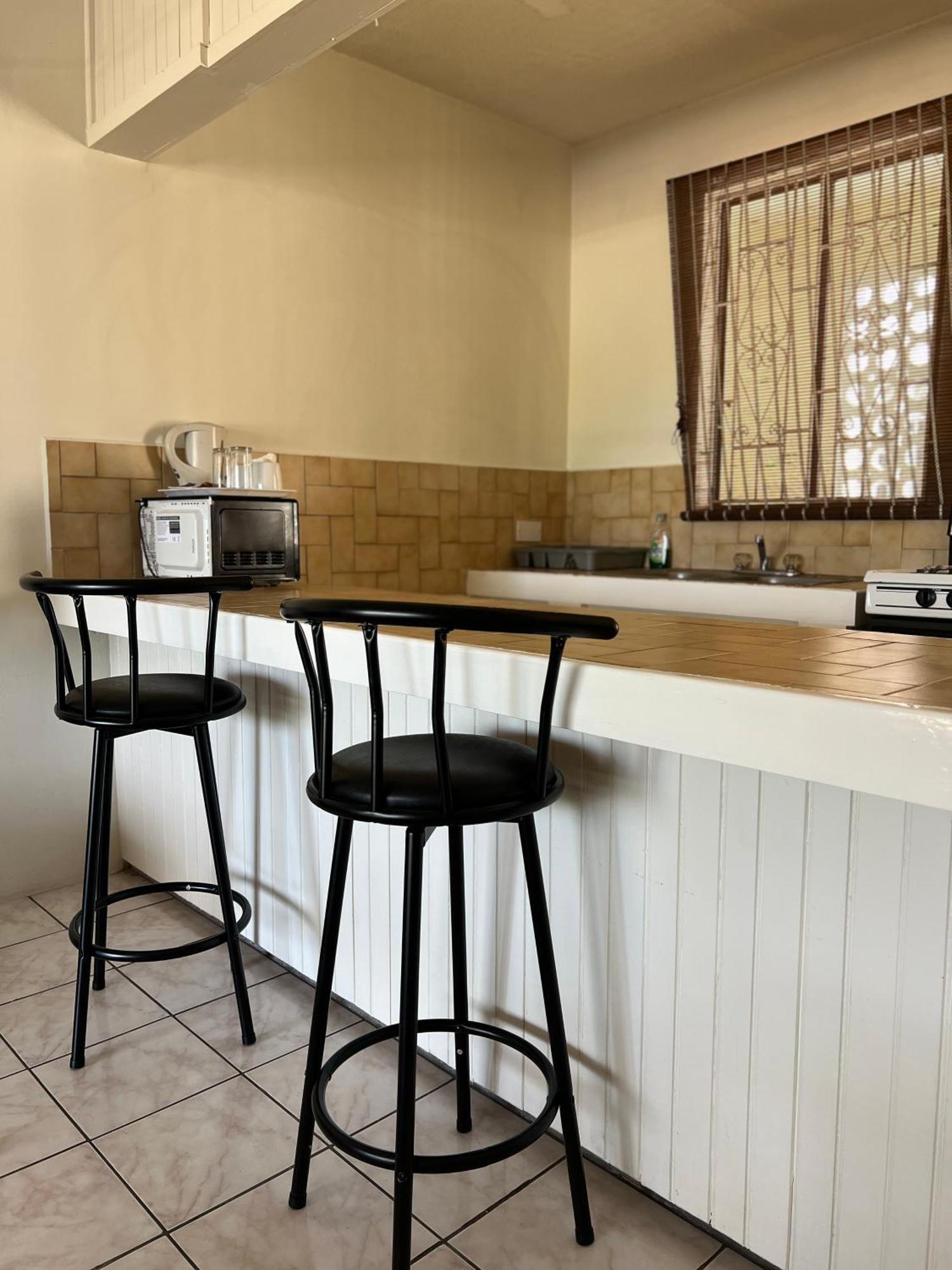 Capsule hotel Seaview Apartel