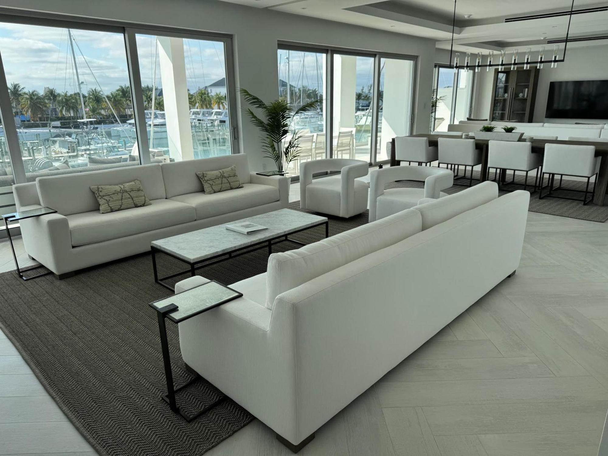 New Luxury Waterfront Condo, Palm Cay, The Bahamas Apartment Nassau