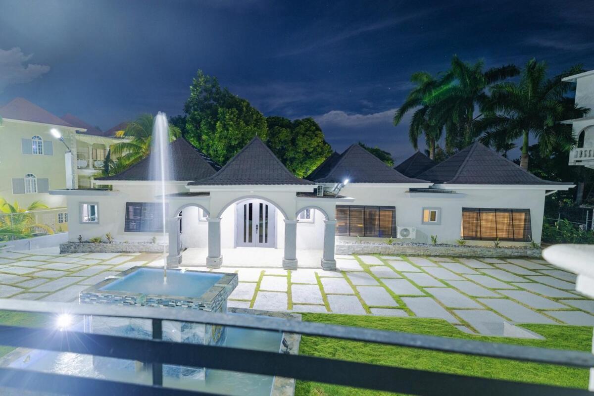 Villa La Moderna Montego Bay