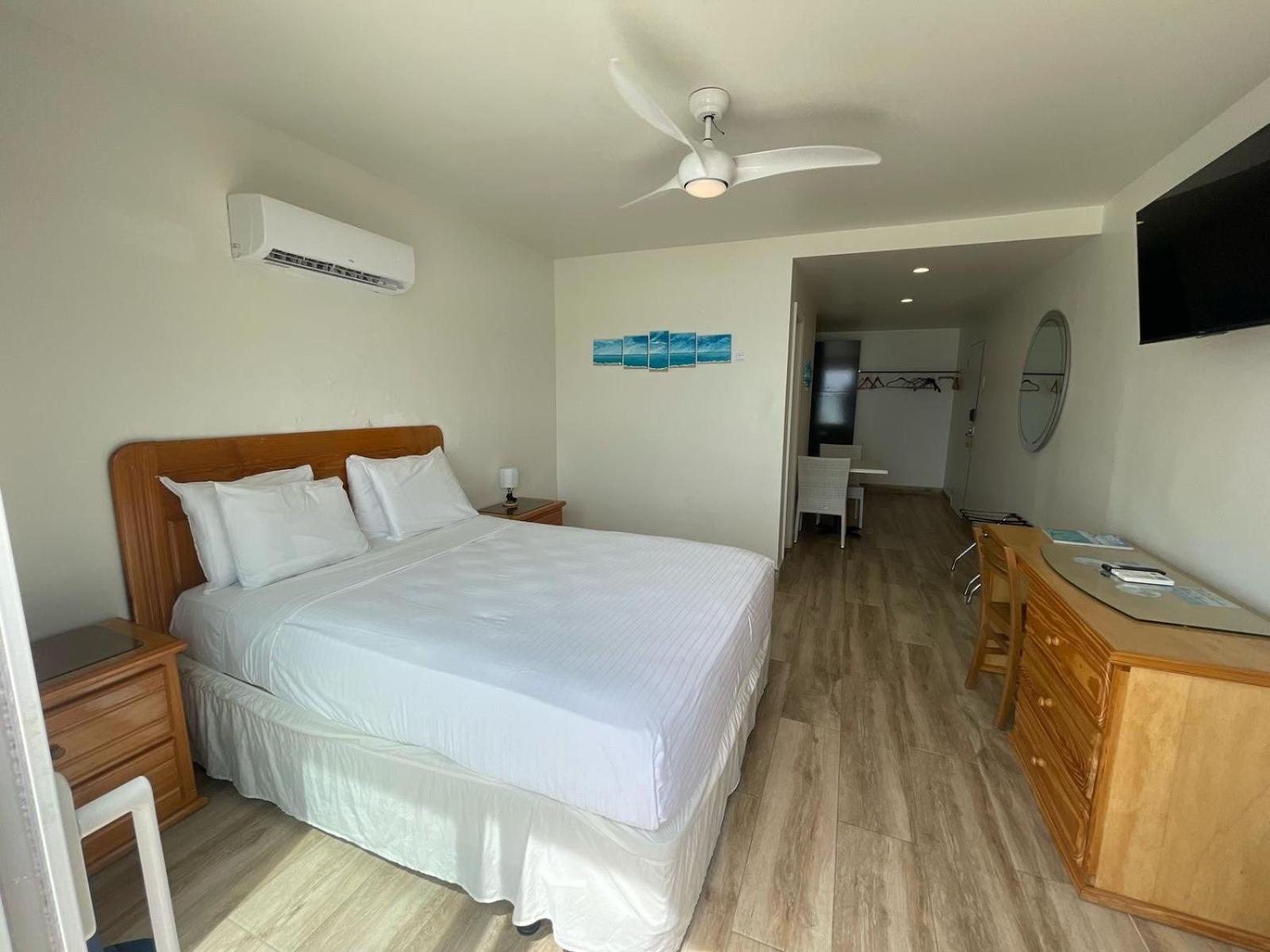 Seaview Hotel