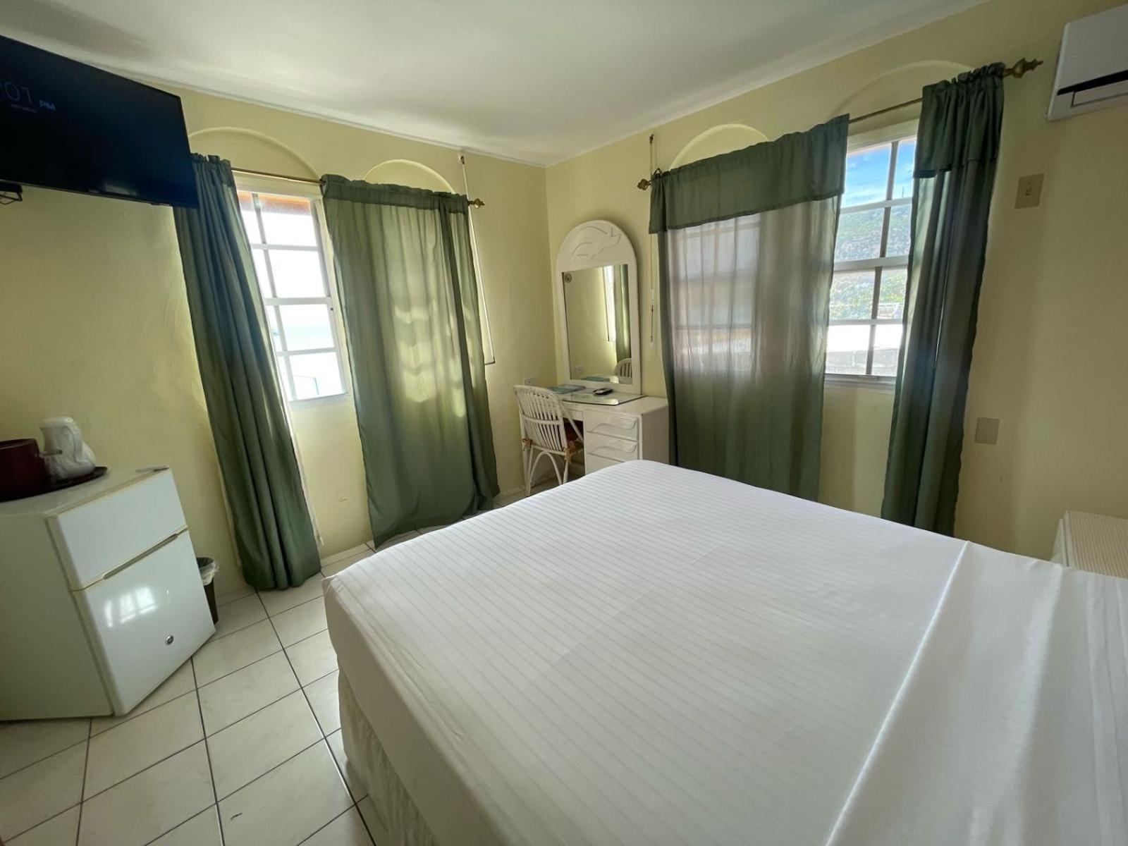 Seaview 3*