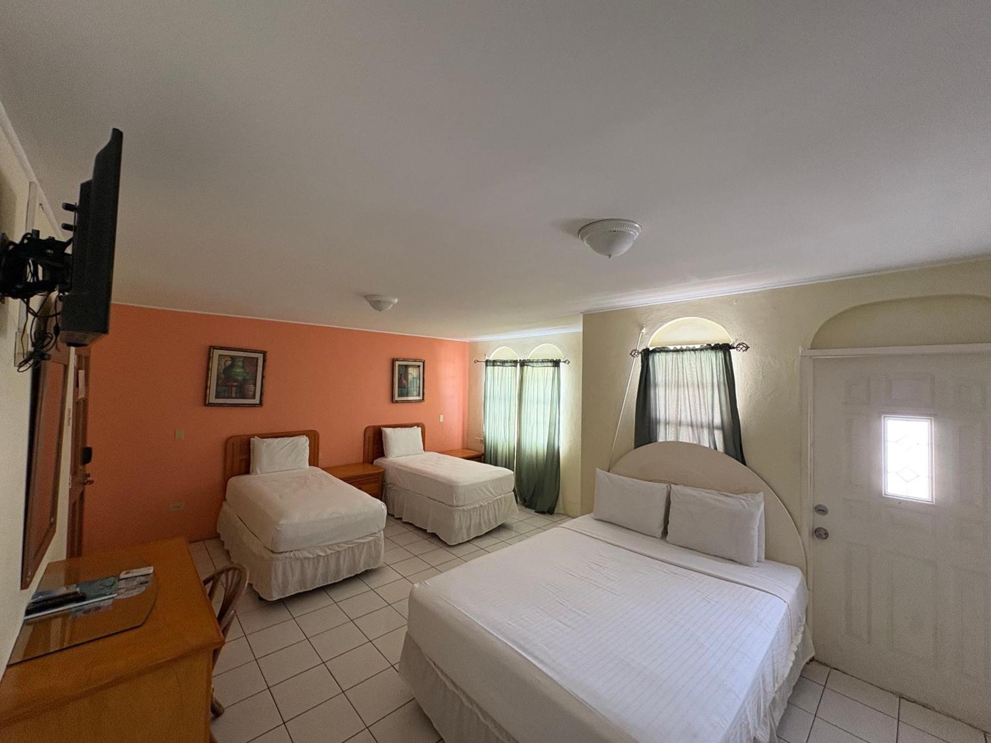 Hotel Seaview 3*