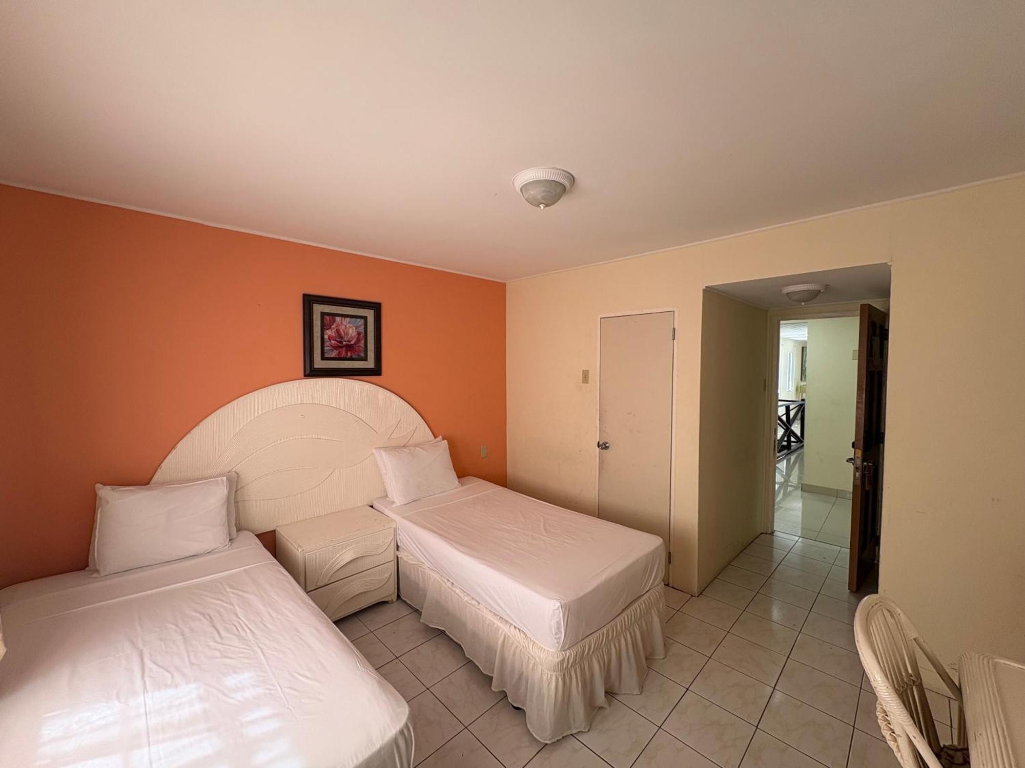 Seaview Hotel