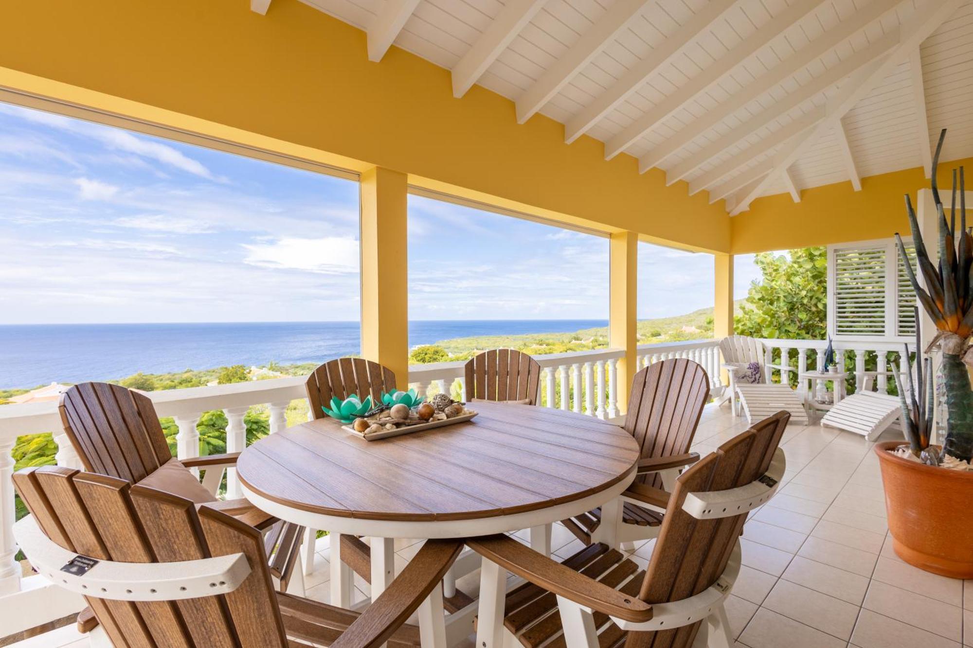 Villa Coral Estate Holidays