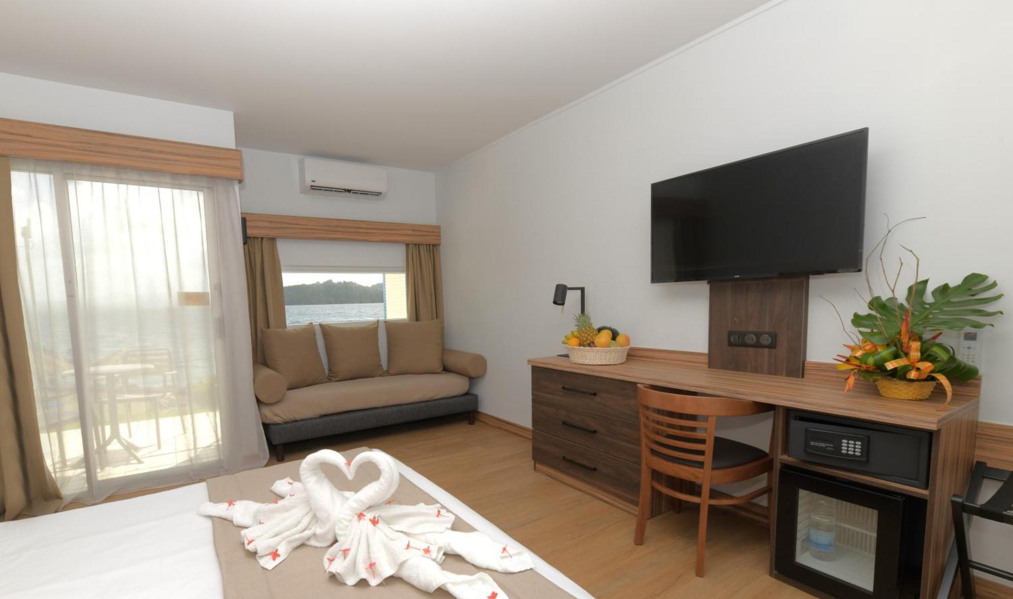 Hotel Carayou & 3*