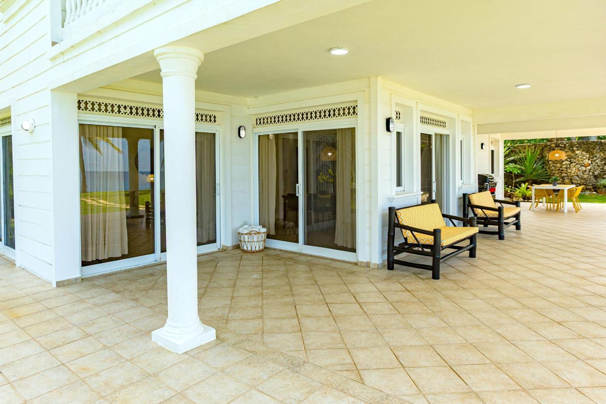 Villa Luxury Oceanfront With Amazing Views *