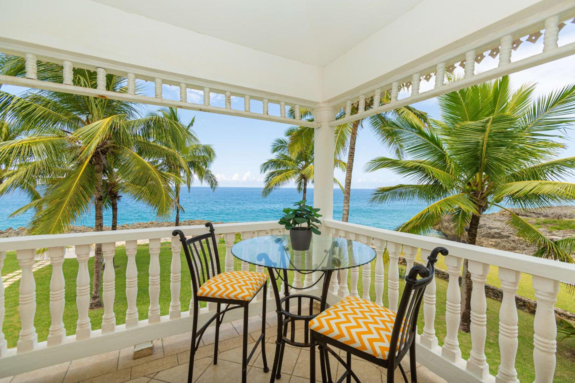 Luxury Oceanfront With Amazing Views Sosua